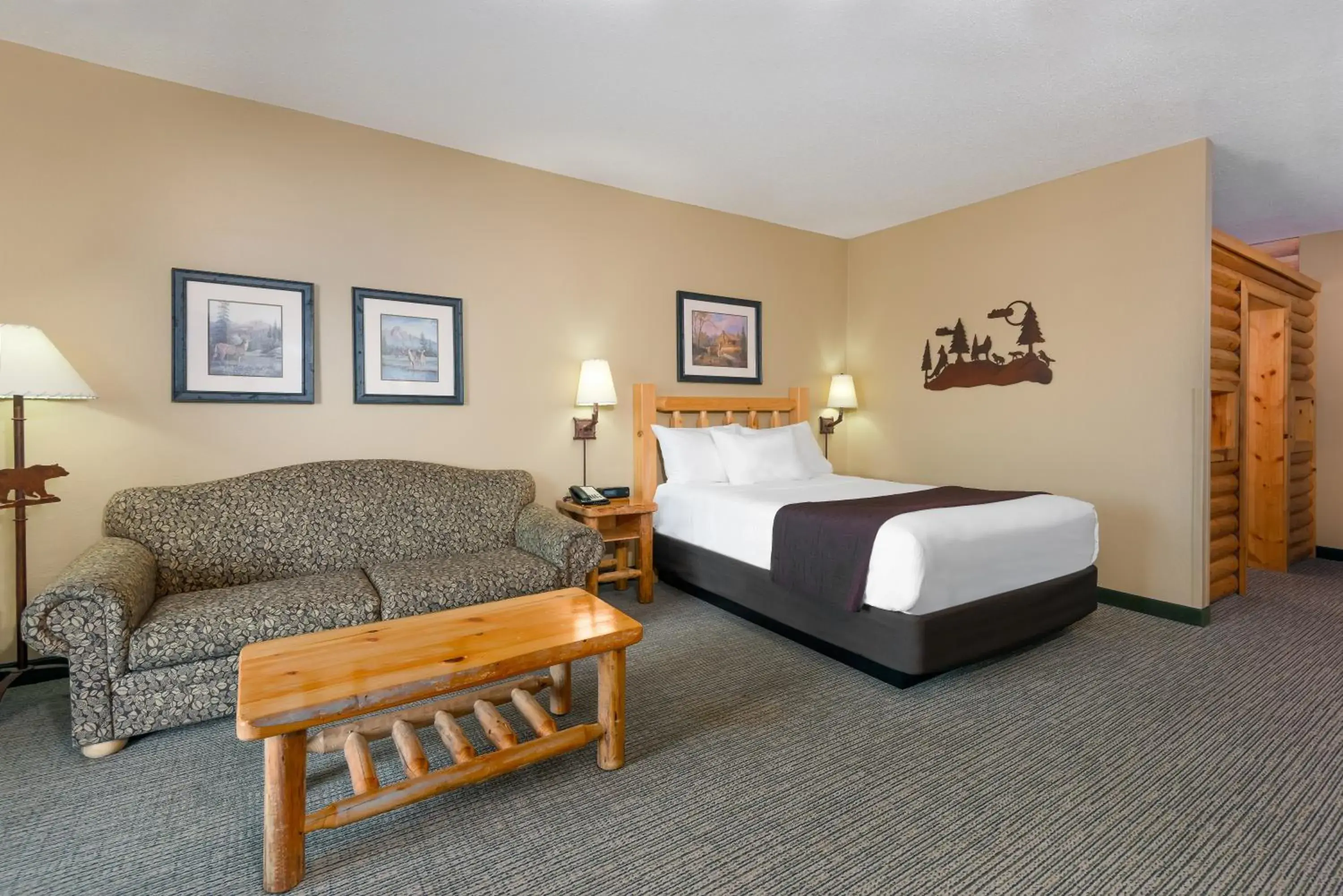 Bed in Great Wolf Lodge Southern California Bed in Great Wolf Lodge Southern California