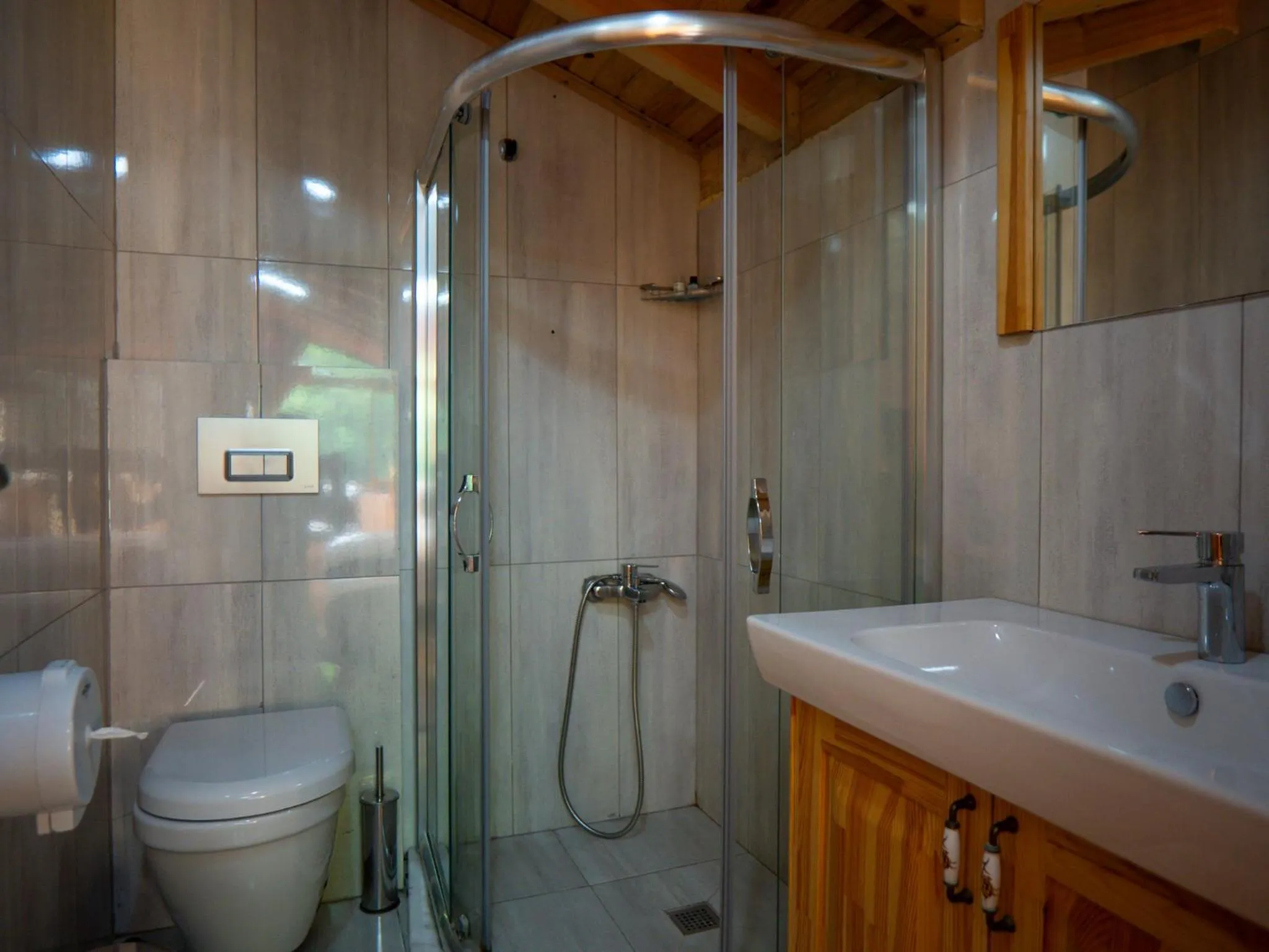 Shower in Sumda Konaklar