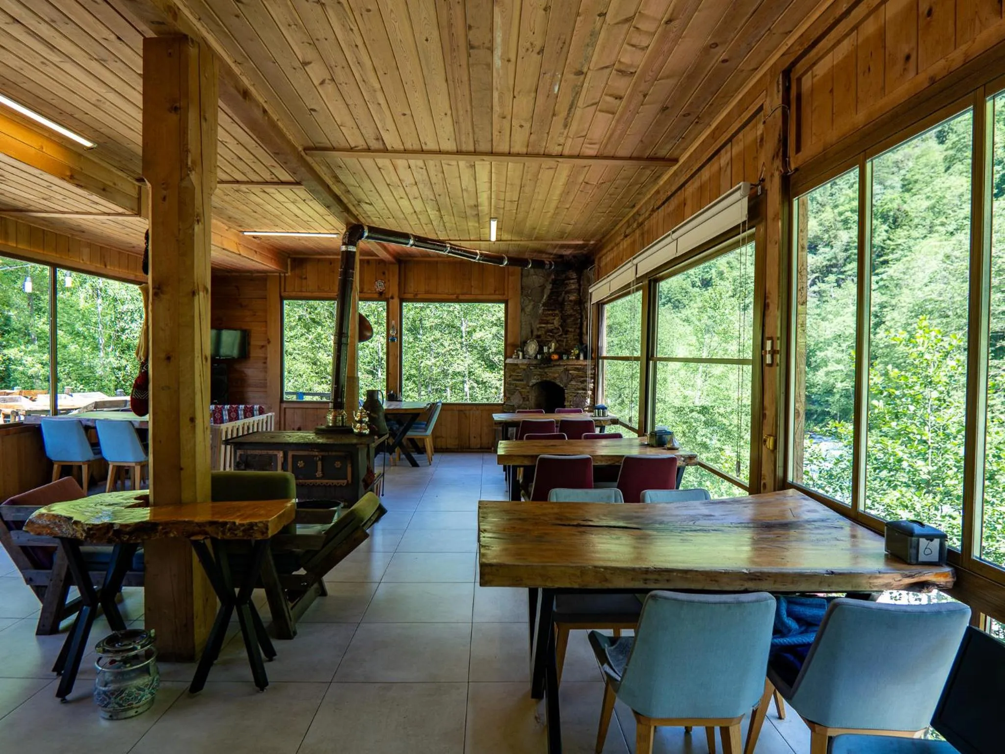 Restaurant/places to eat in Sumda Konaklar