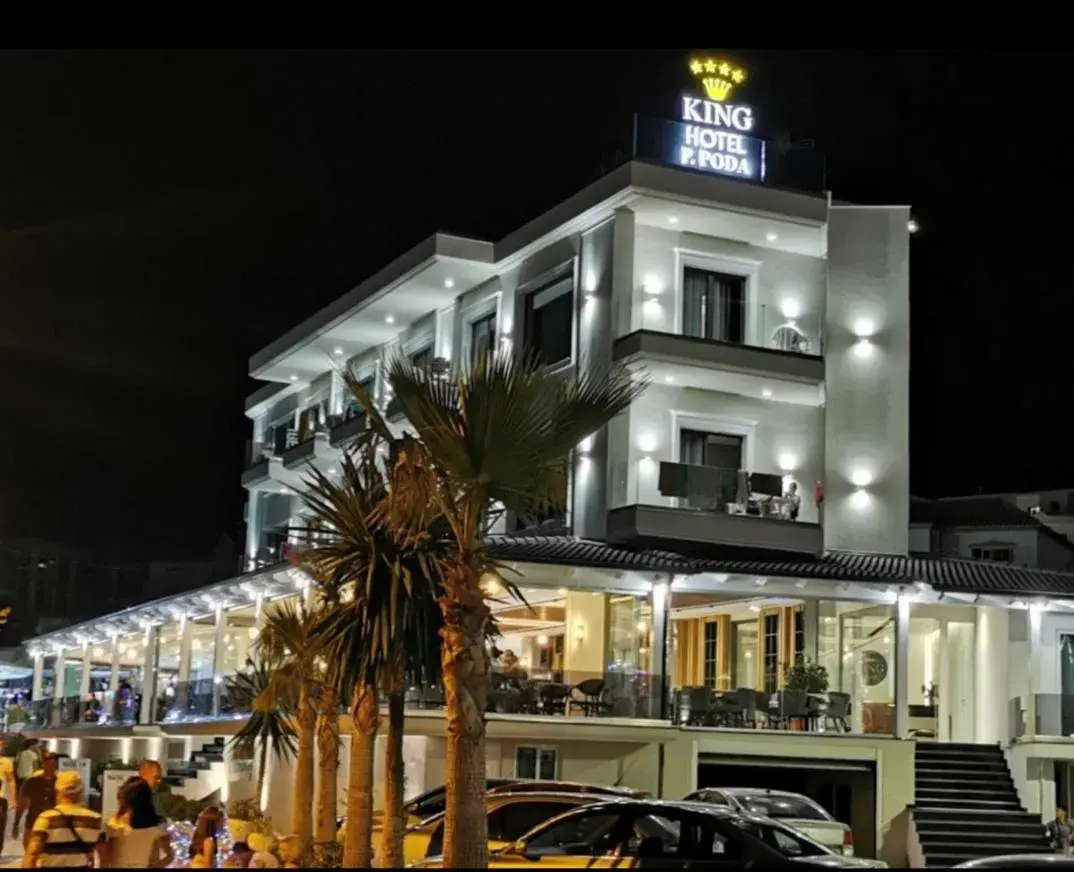 King Hotel Ksamil King Hotel Ksamil