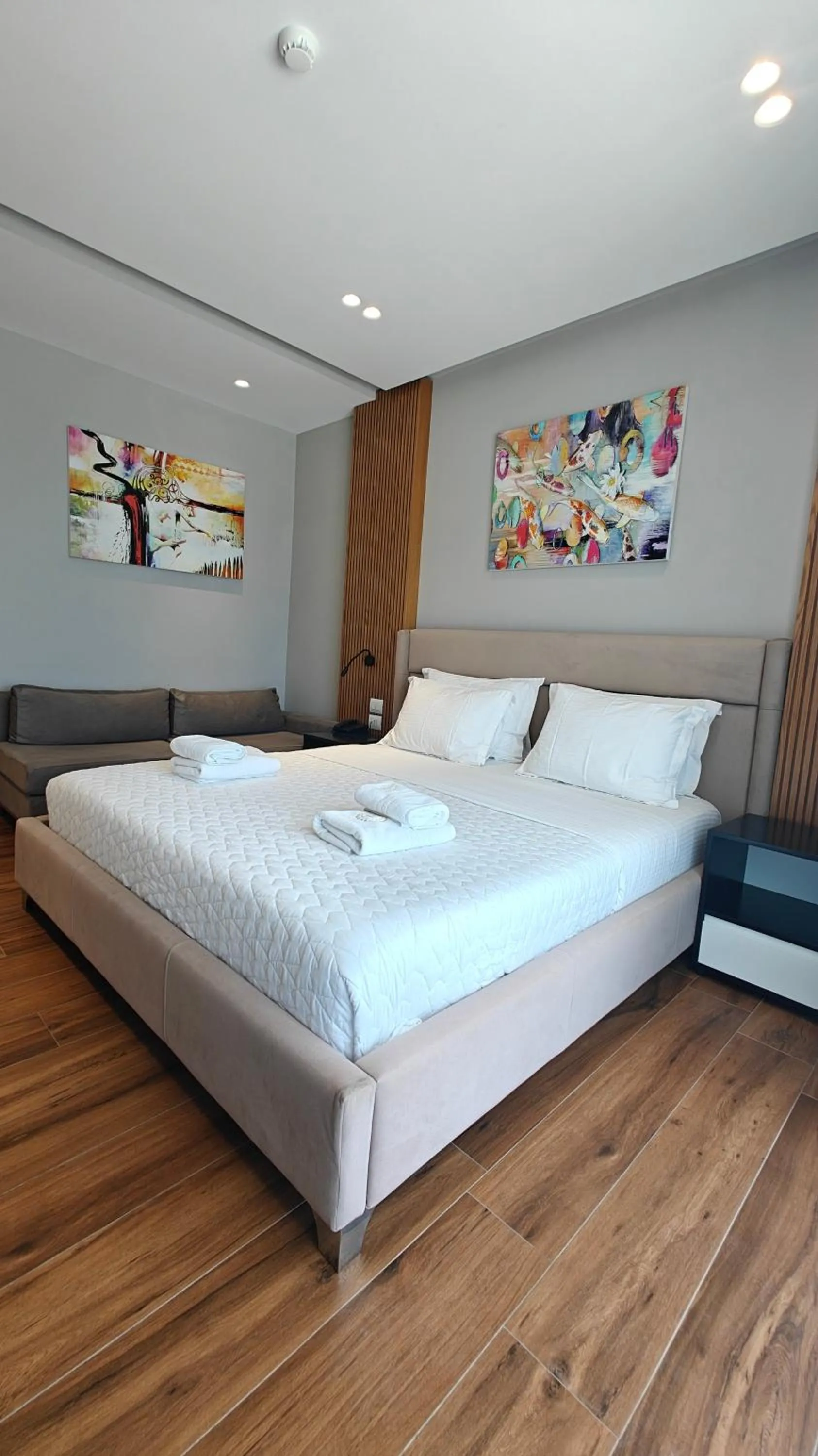 King Hotel Ksamil