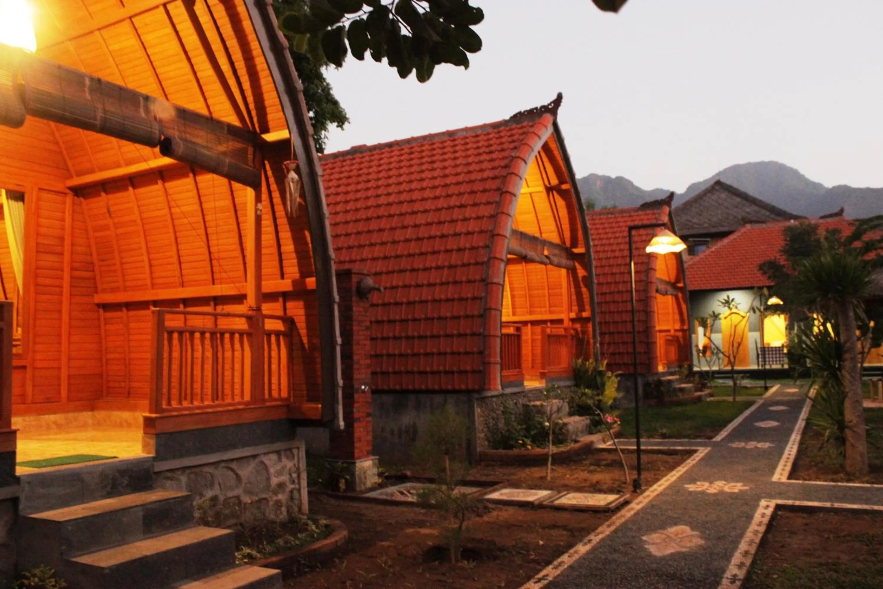 Property building in Kubu Padi Wooden House