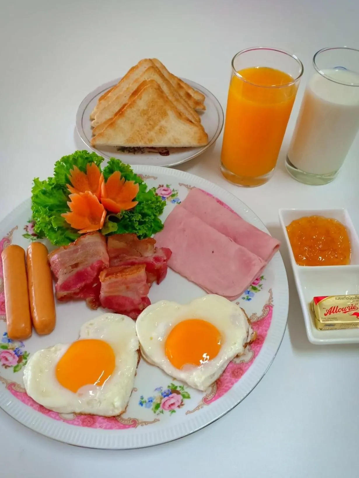 Breakfast in Siri Guesthouse