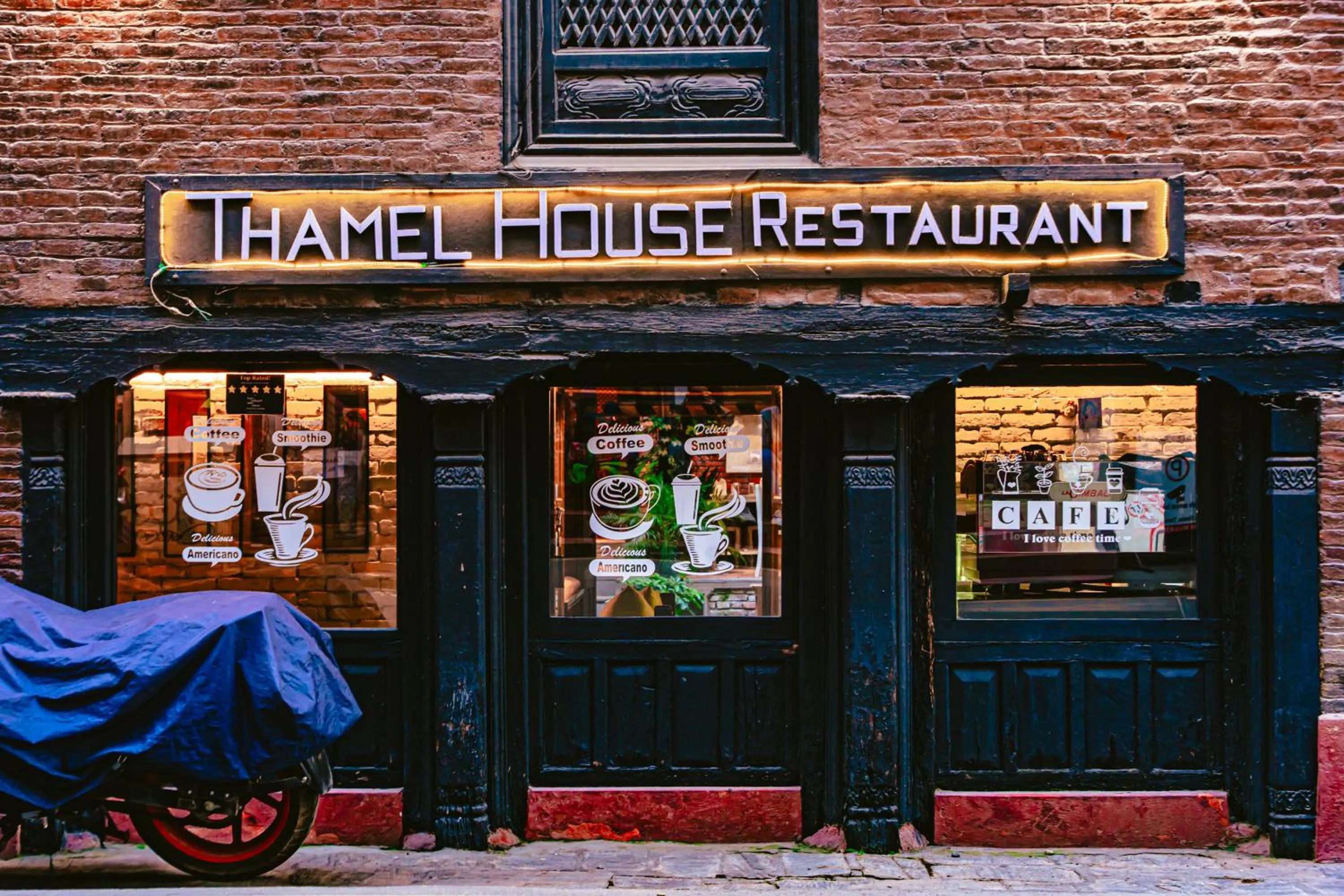 Property building in Hotel Thamel House - 6 km from Boudhanath Stupa, Kathmandu