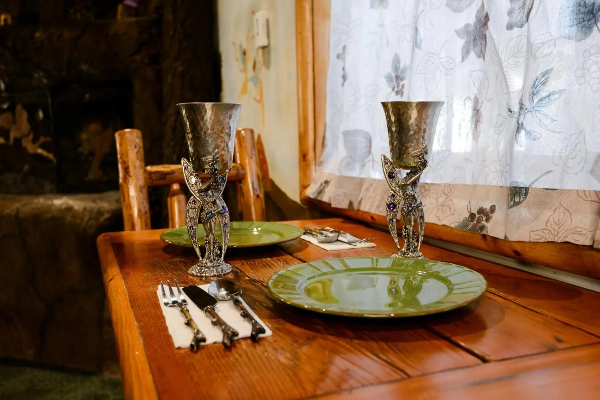 Decorative detail in Castle Wood Theme Cottages- COUPLES ONLY