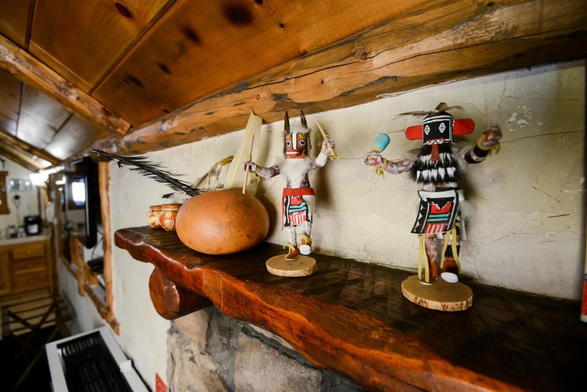 Decorative detail in Castle Wood Theme Cottages- COUPLES ONLY