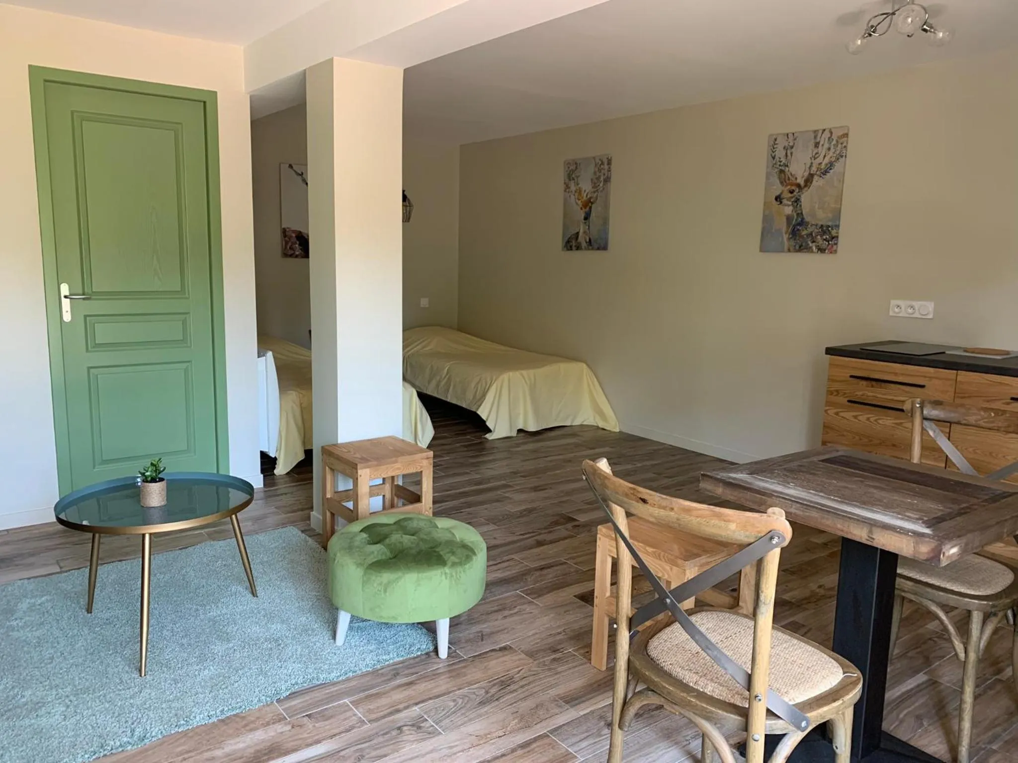 Seating area in La maison des Légendes