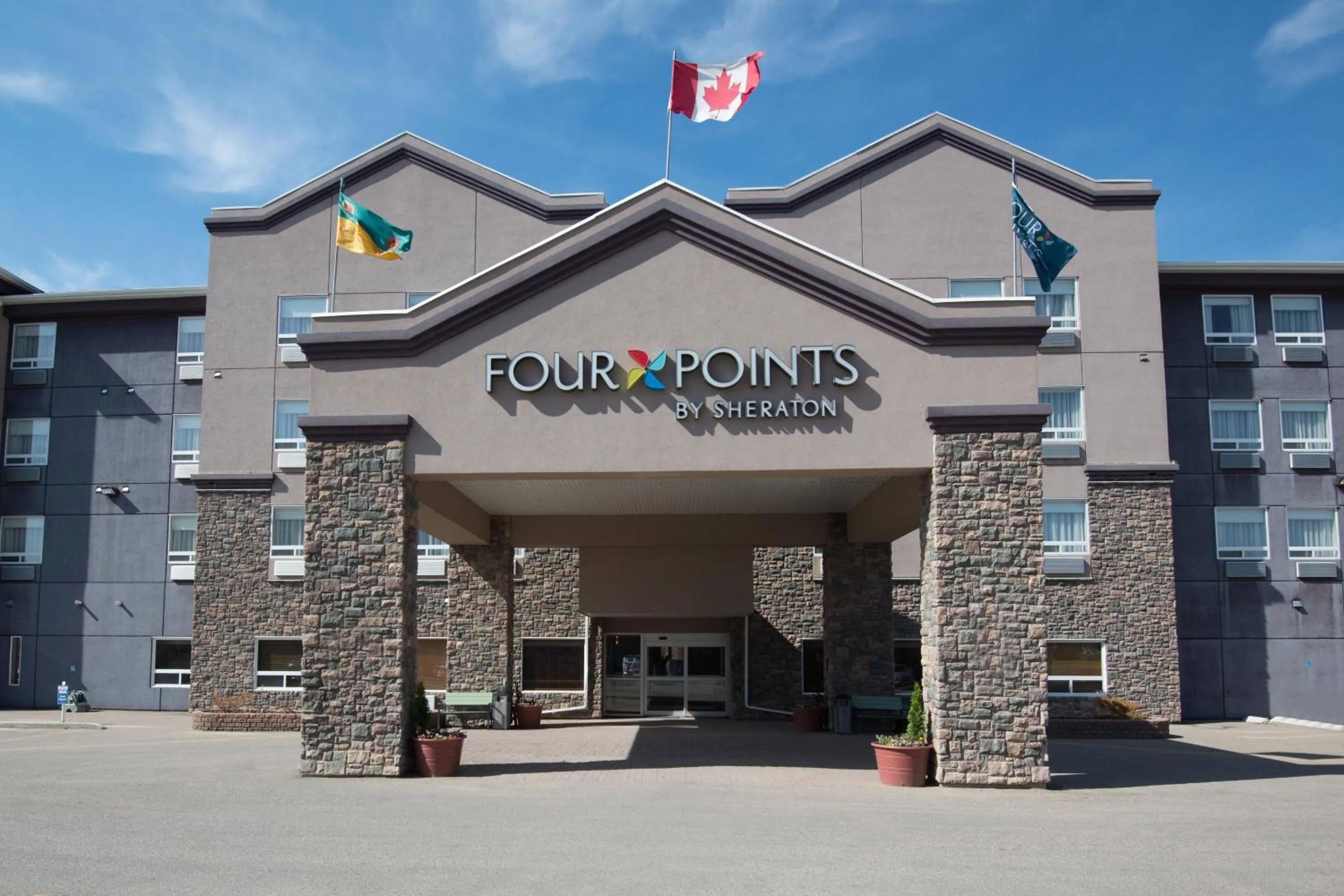 Property building in Four Points by Sheraton Saskatoon