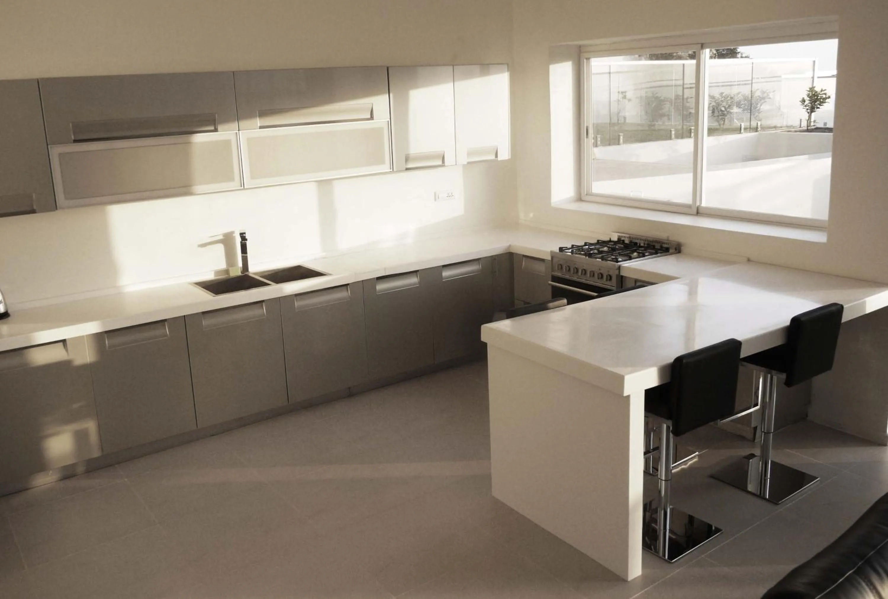 Restaurant/places to eat in AIRPORT HOTEL Entebbe