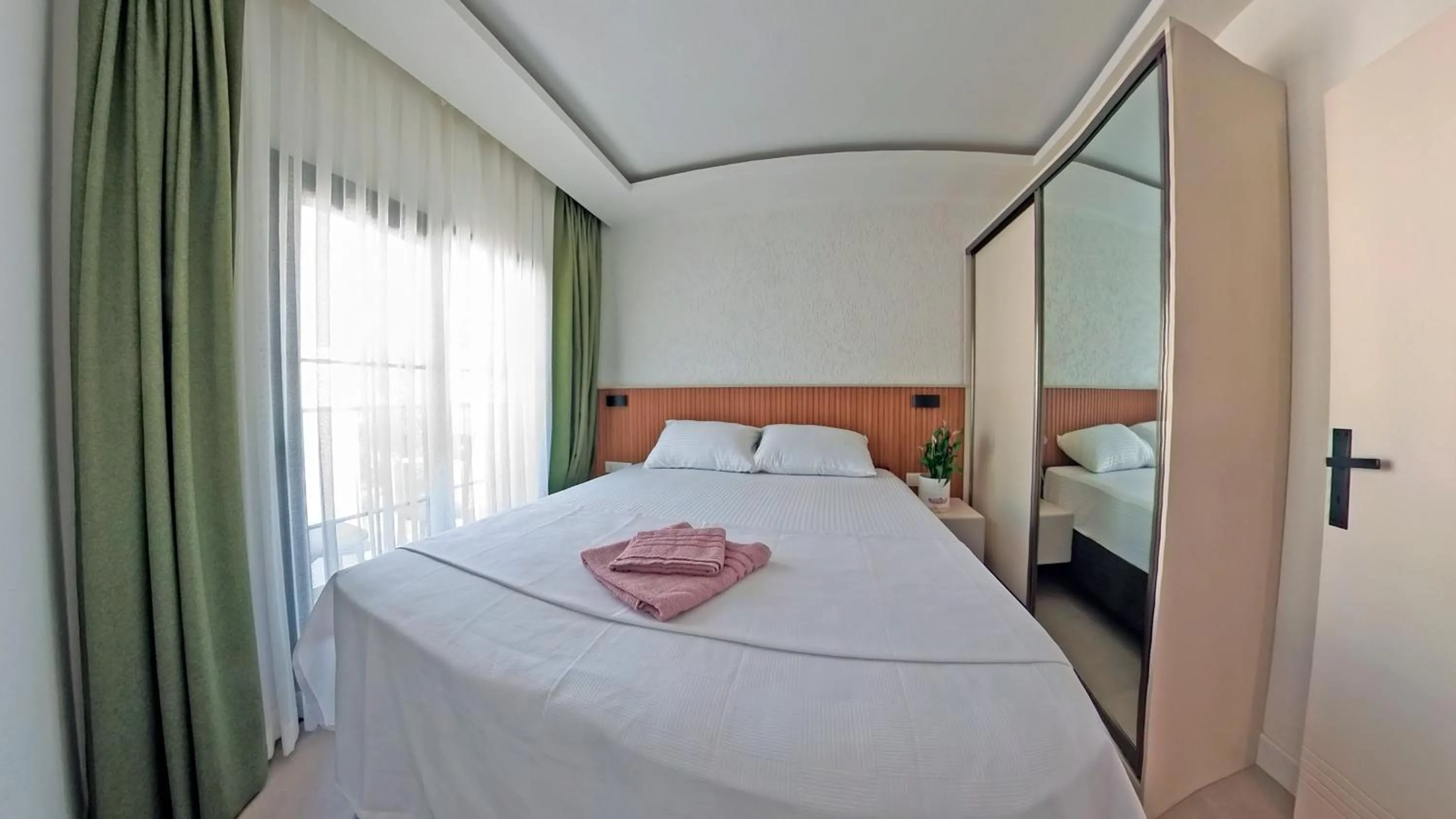 Bedroom, Bed in Derin Apart Hotel Bodrum