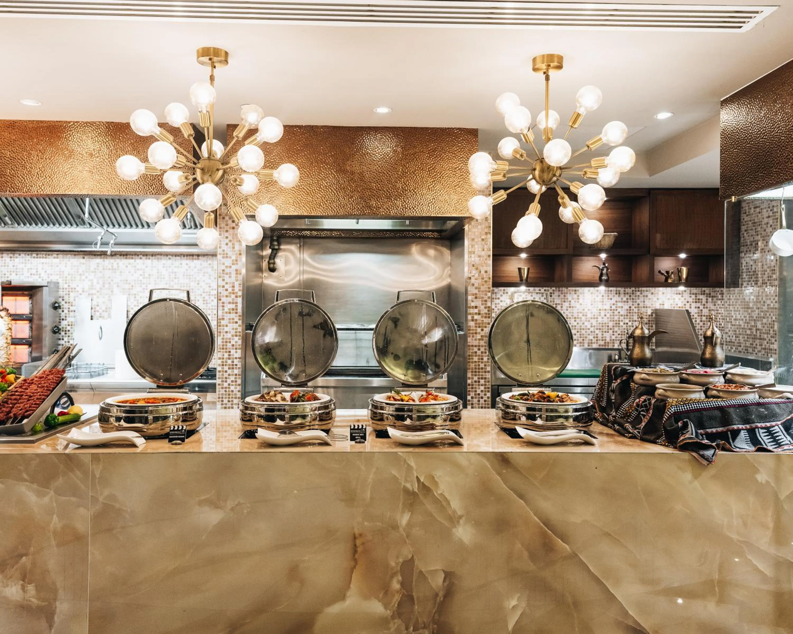 Food and drinks in Paramount Hotel Dubai