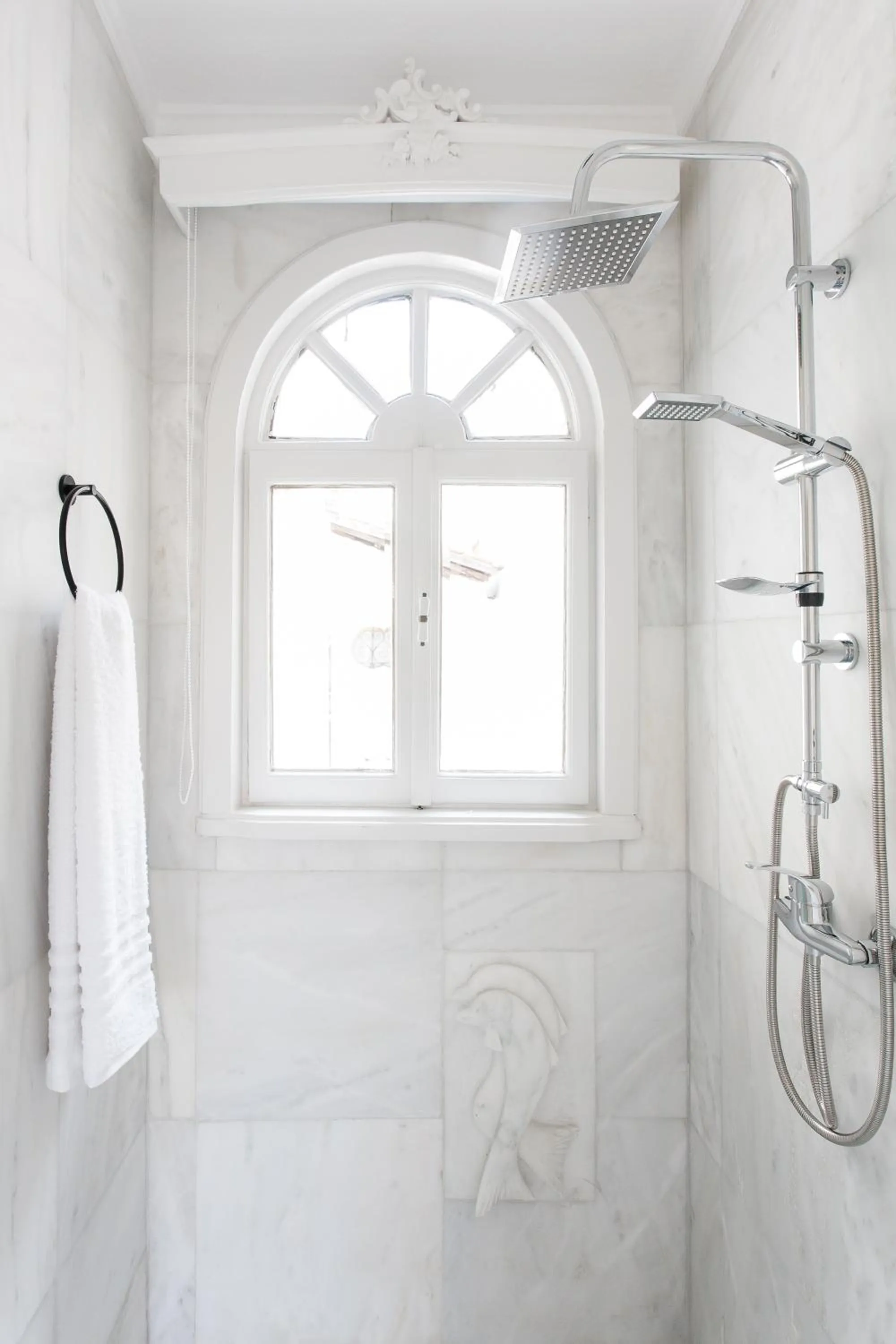 Shower in Step One | Luxury Suites right in the heart of Acropolis next to metro station