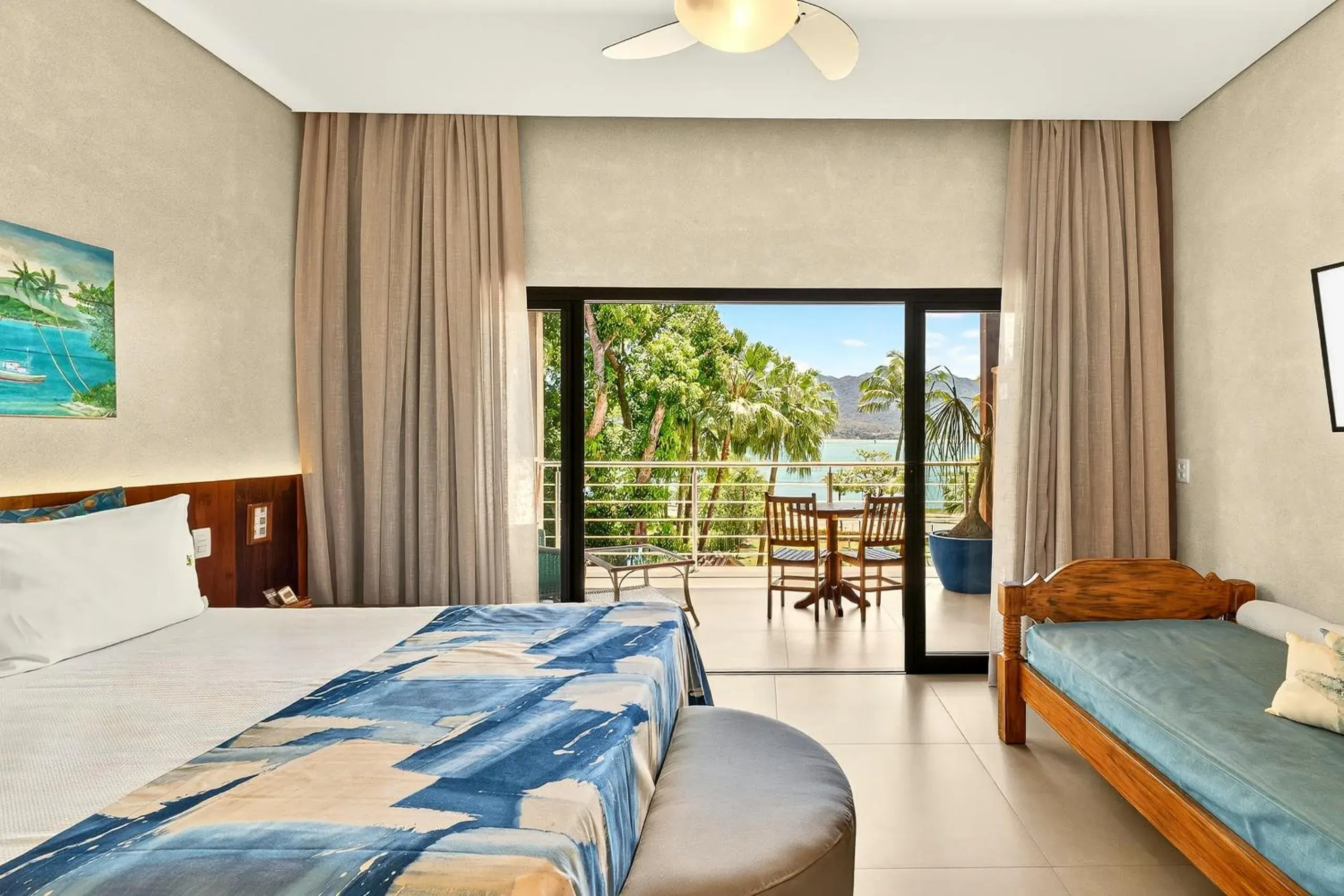 Quadruple Room with Sea View in Hotel Velas do Engenho Quadruple Room with Sea View in Hotel Velas do Engenho