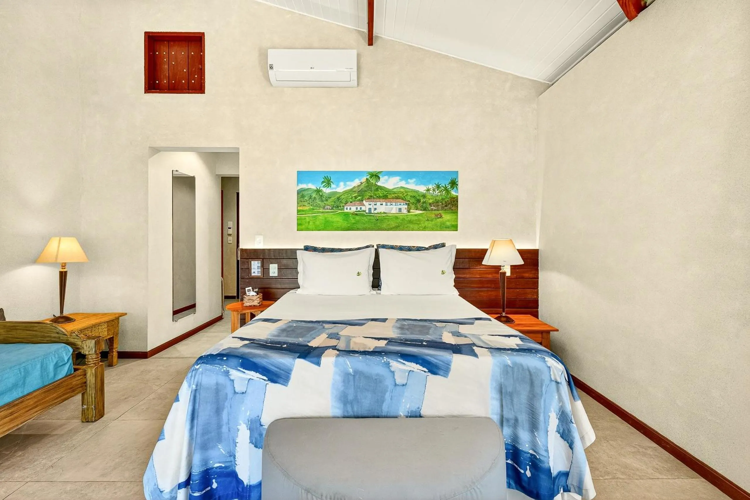 Photo of the whole room, Bed in Hotel Velas do Engenho