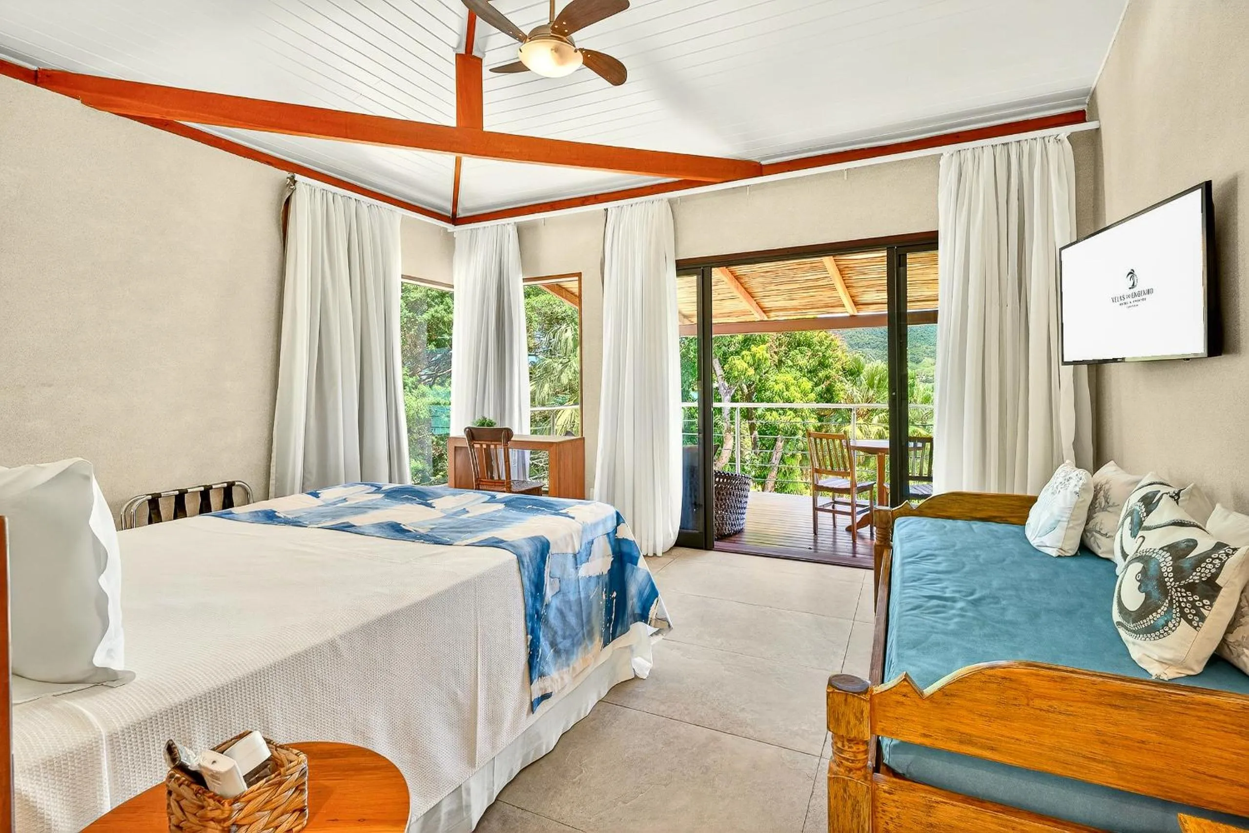 Photo of the whole room, Bed in Hotel Velas do Engenho