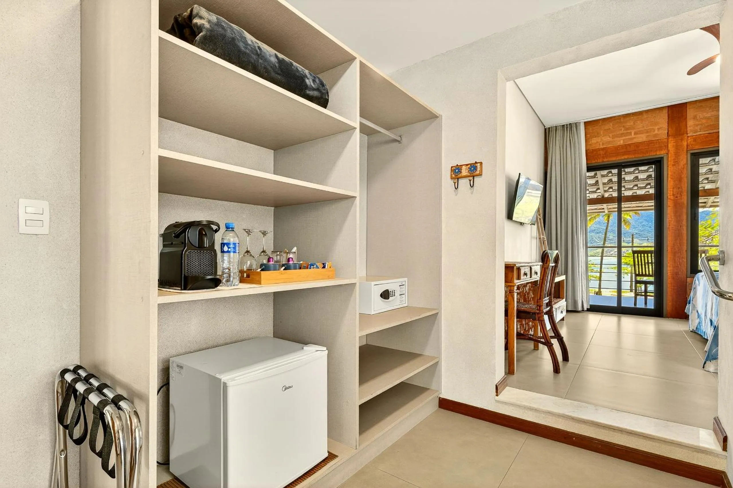 wardrobe in Hotel Velas do Engenho