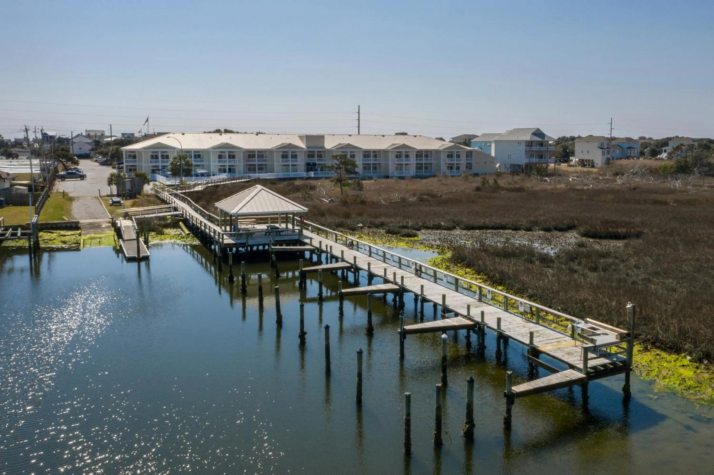 Property building in Palm Suites