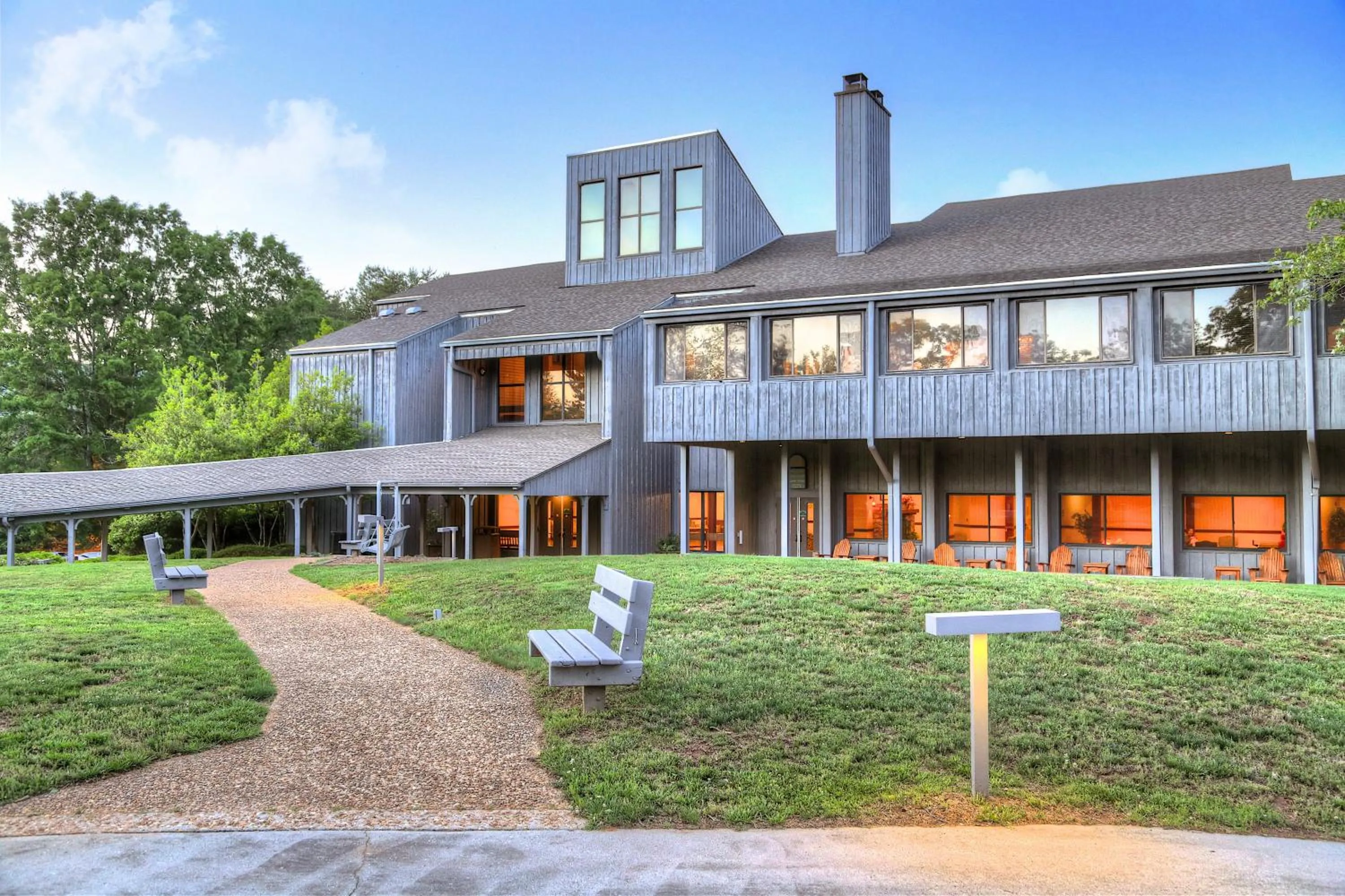 Property building in Unicoi State Park & Lodge
