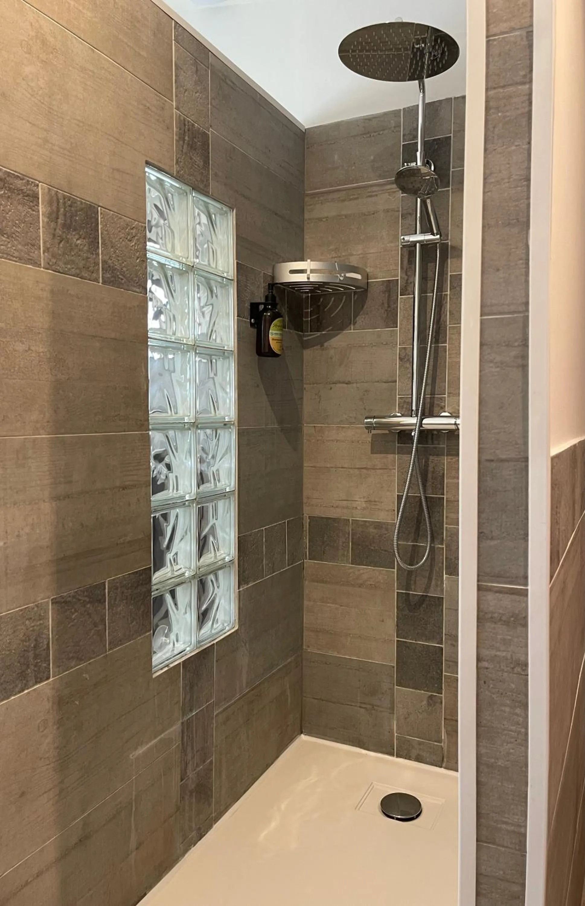 Bathroom in Domaine Au Coeur des Alpilles