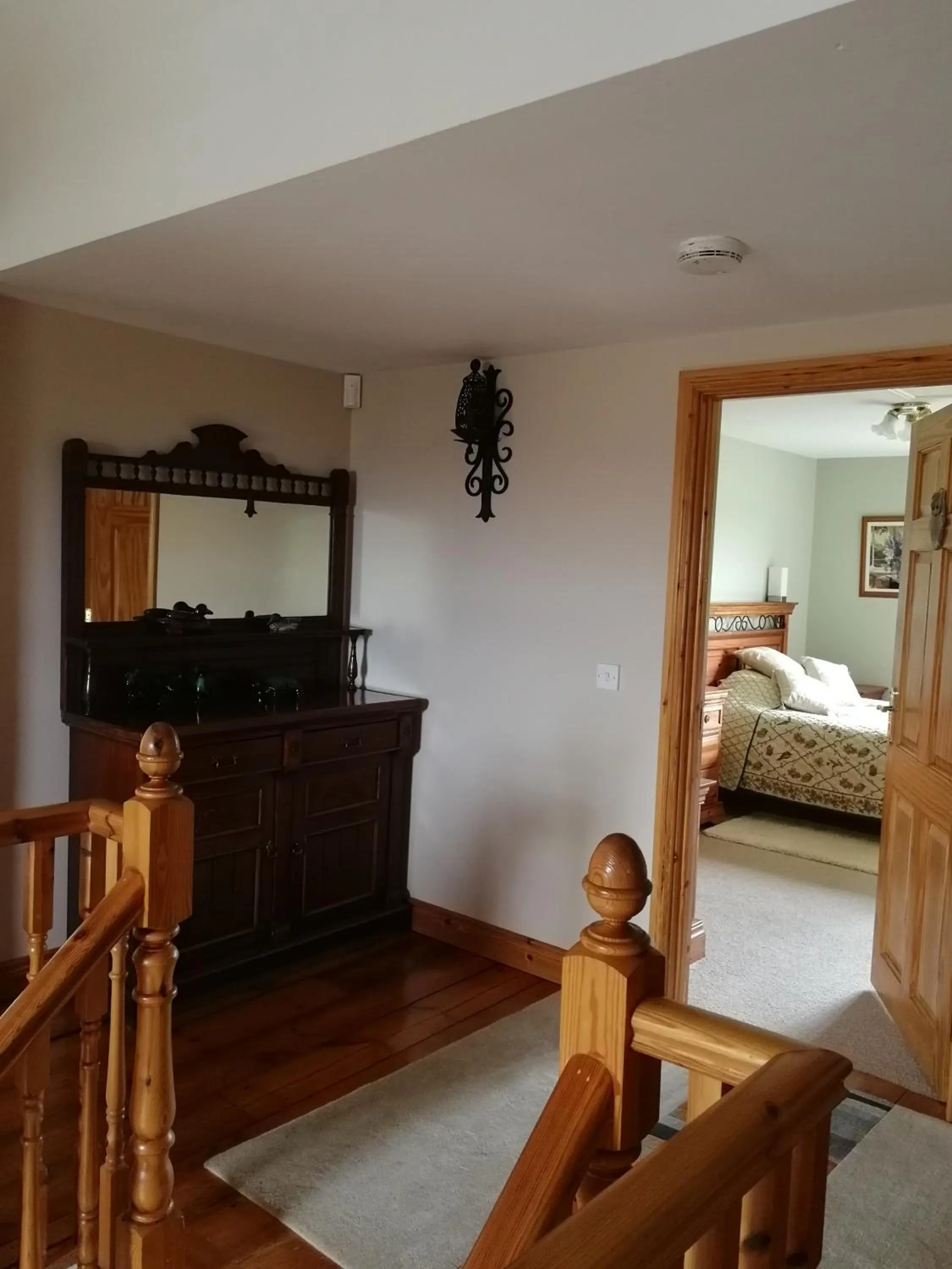 Bed in Fox Heaven B&B