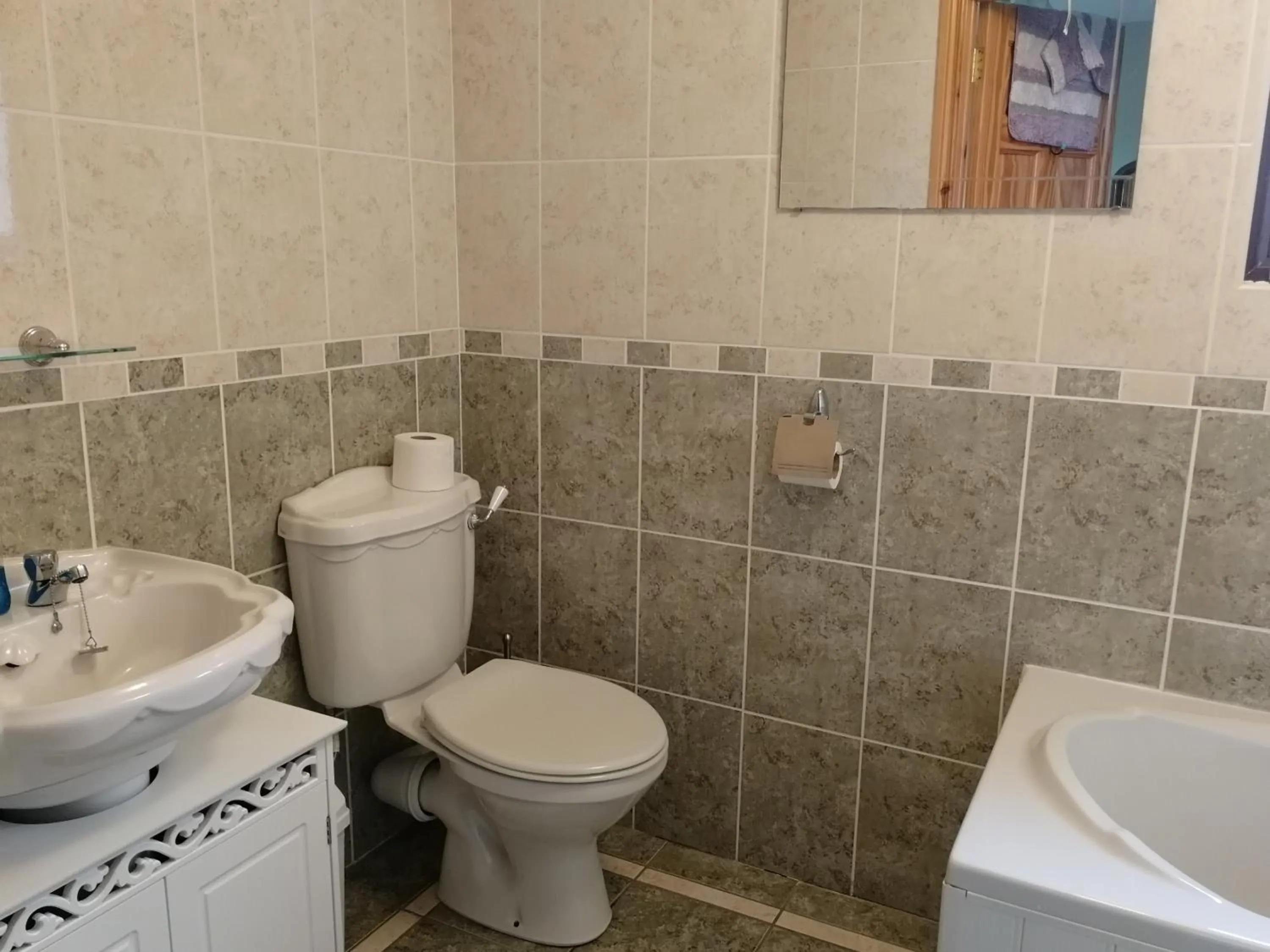 Shower in Fox Heaven B&B