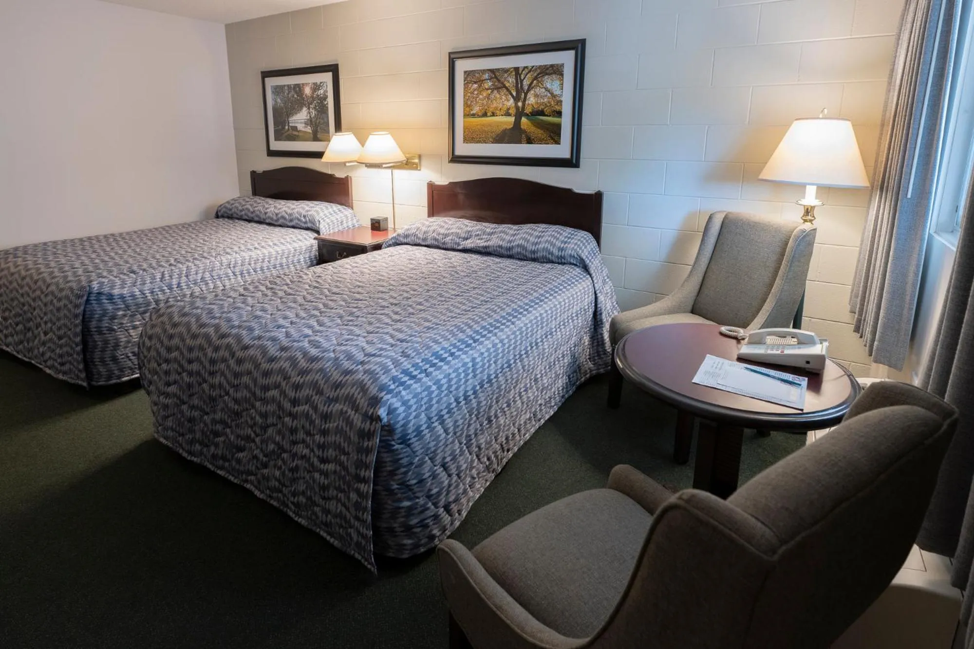 Bedroom, Bed in Grama's Inn