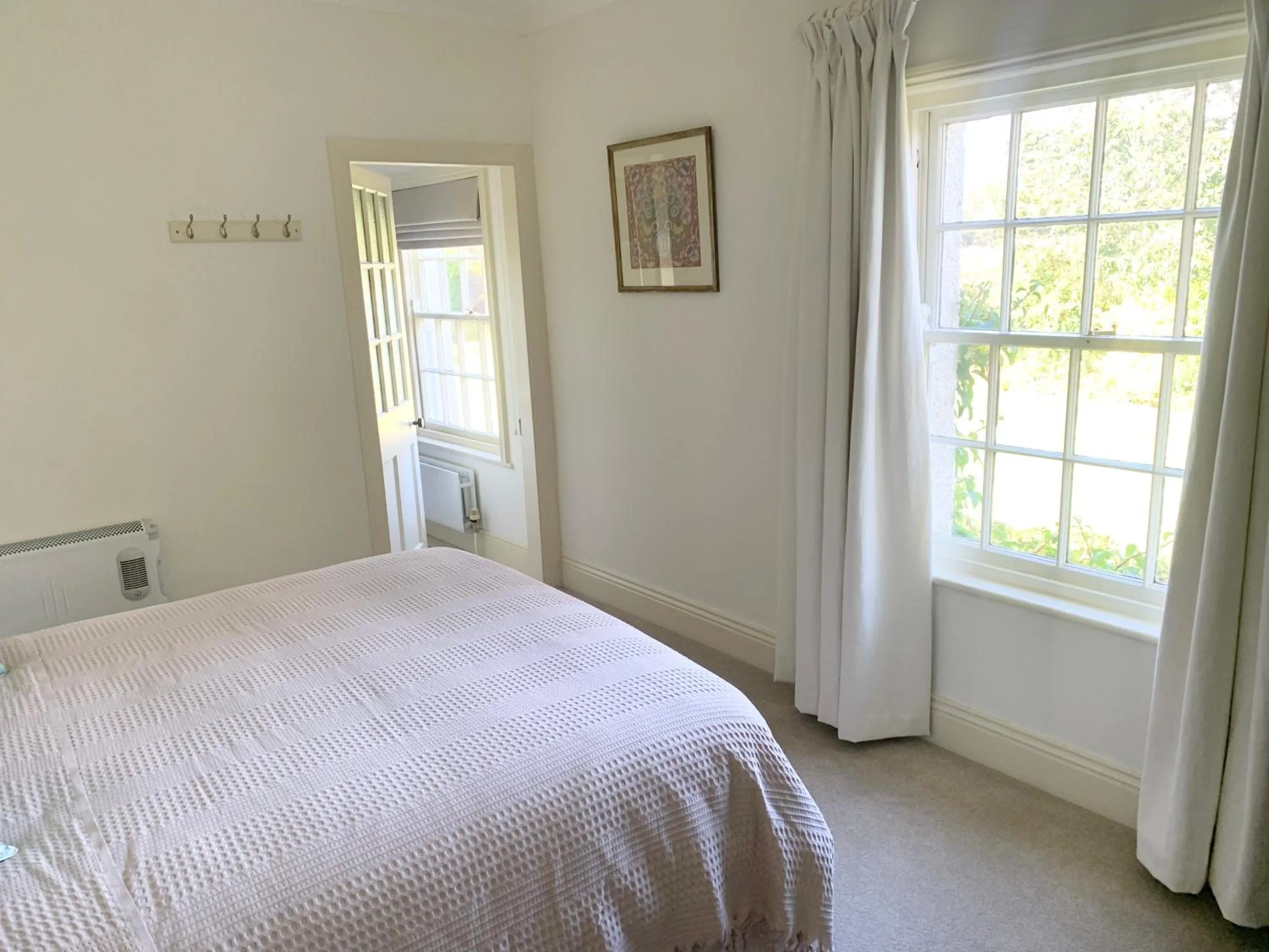 Bed in Dalton House Bed and Breakfast