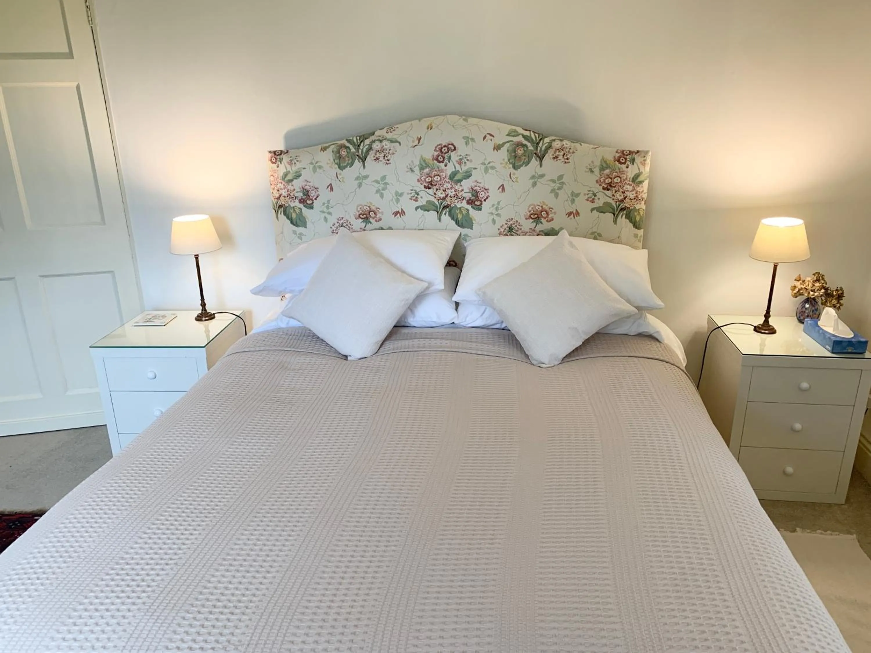 Bed in Dalton House Bed and Breakfast