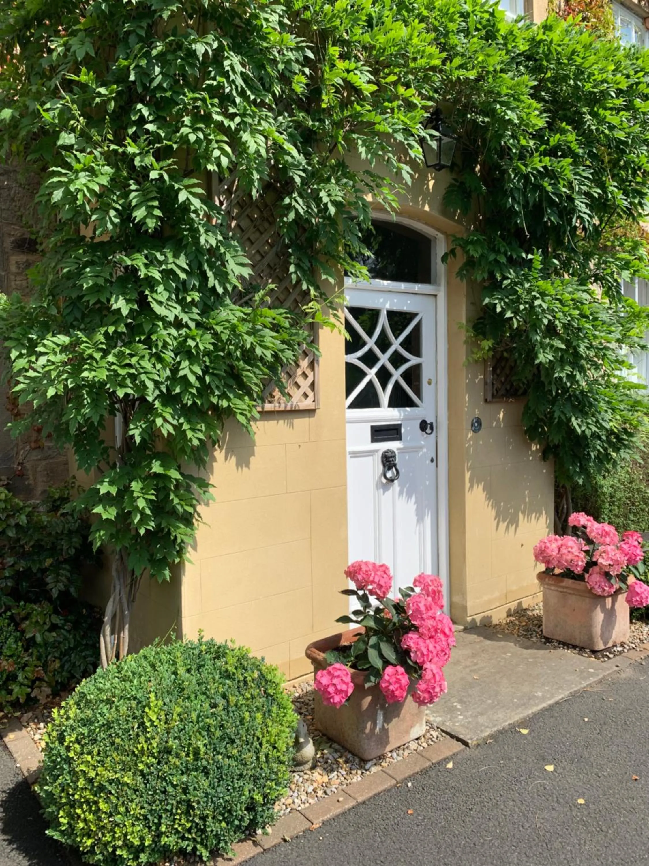 Dalton House Bed and Breakfast