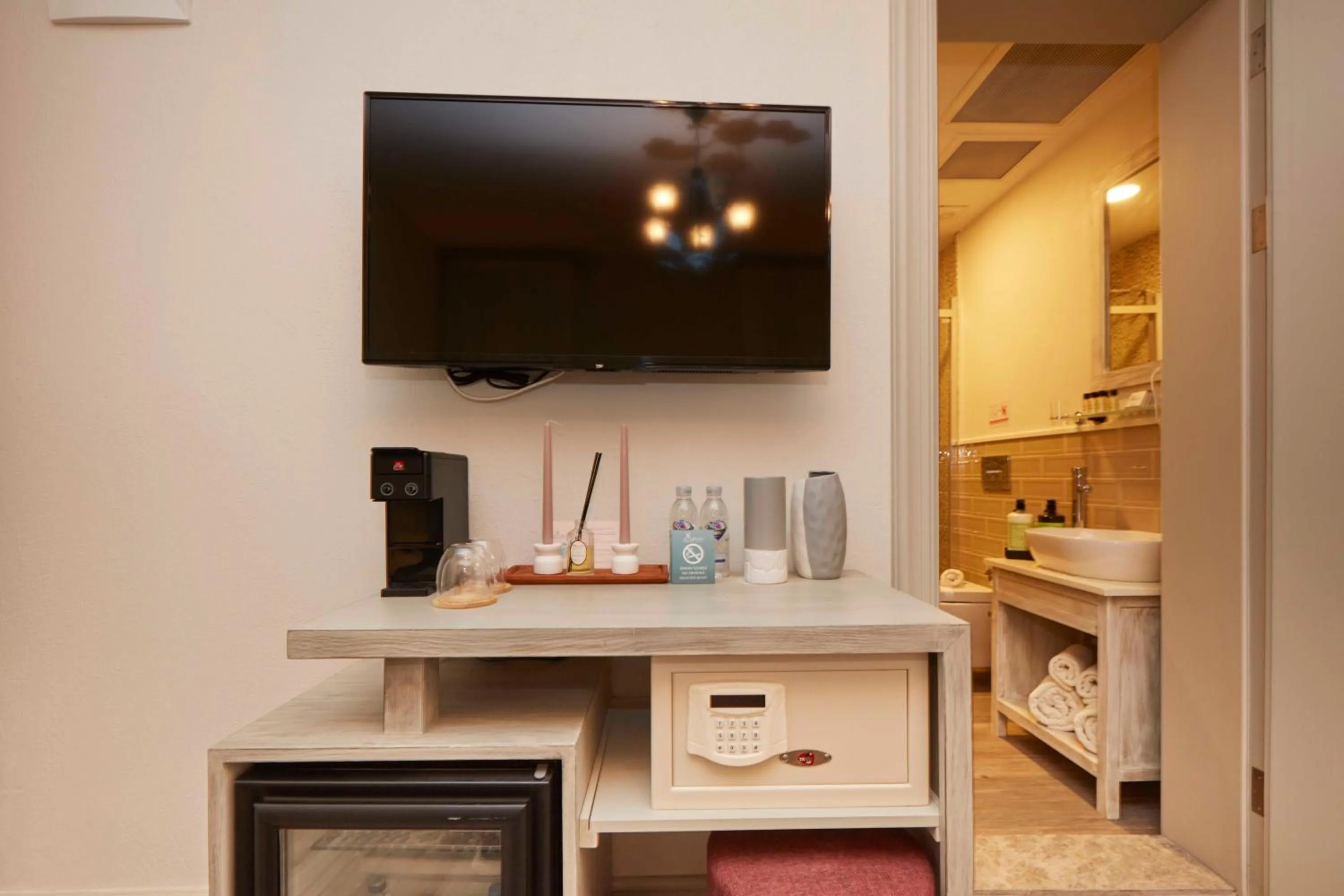 Bathroom in AlaBora Hotel