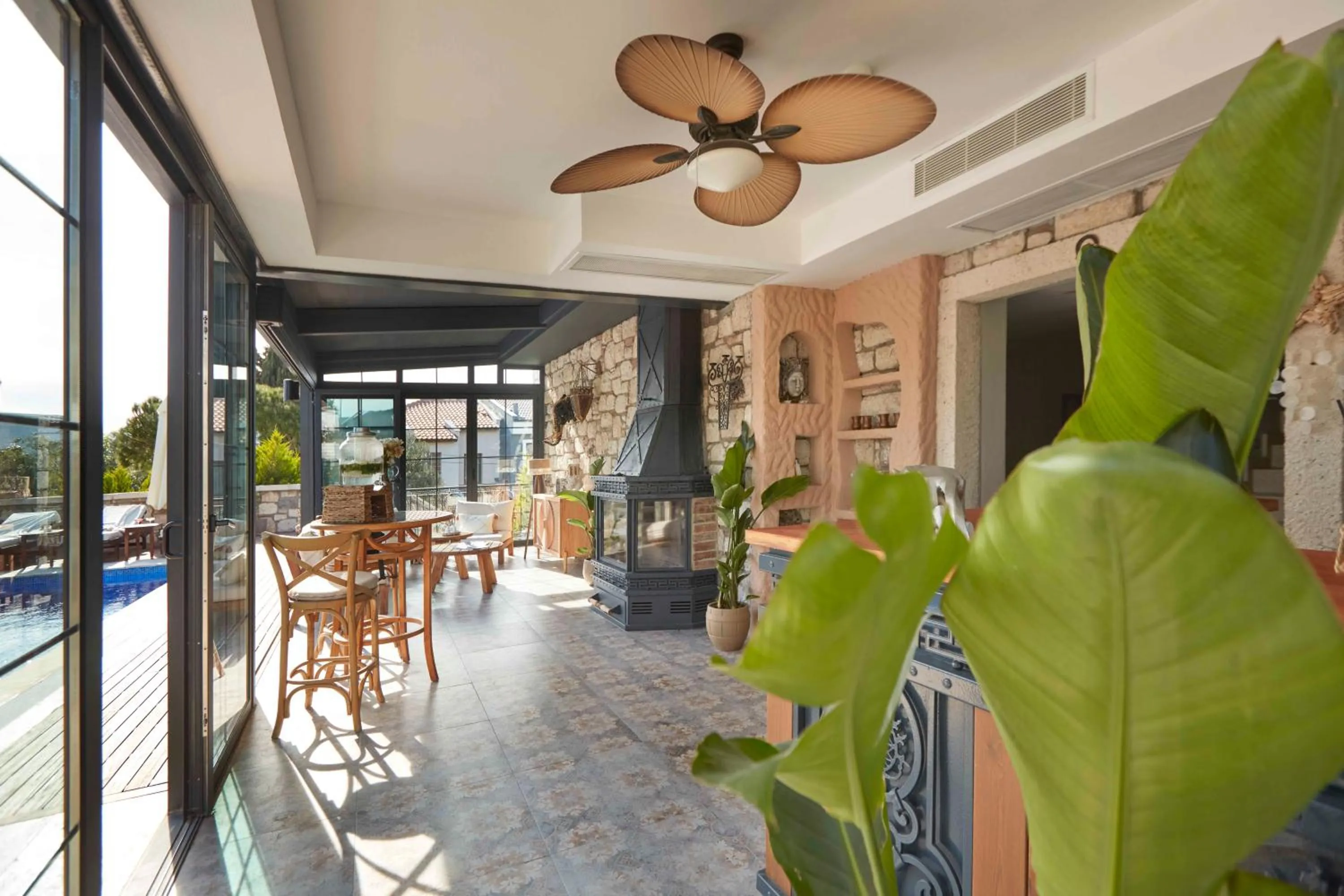 Patio in AlaBora Hotel