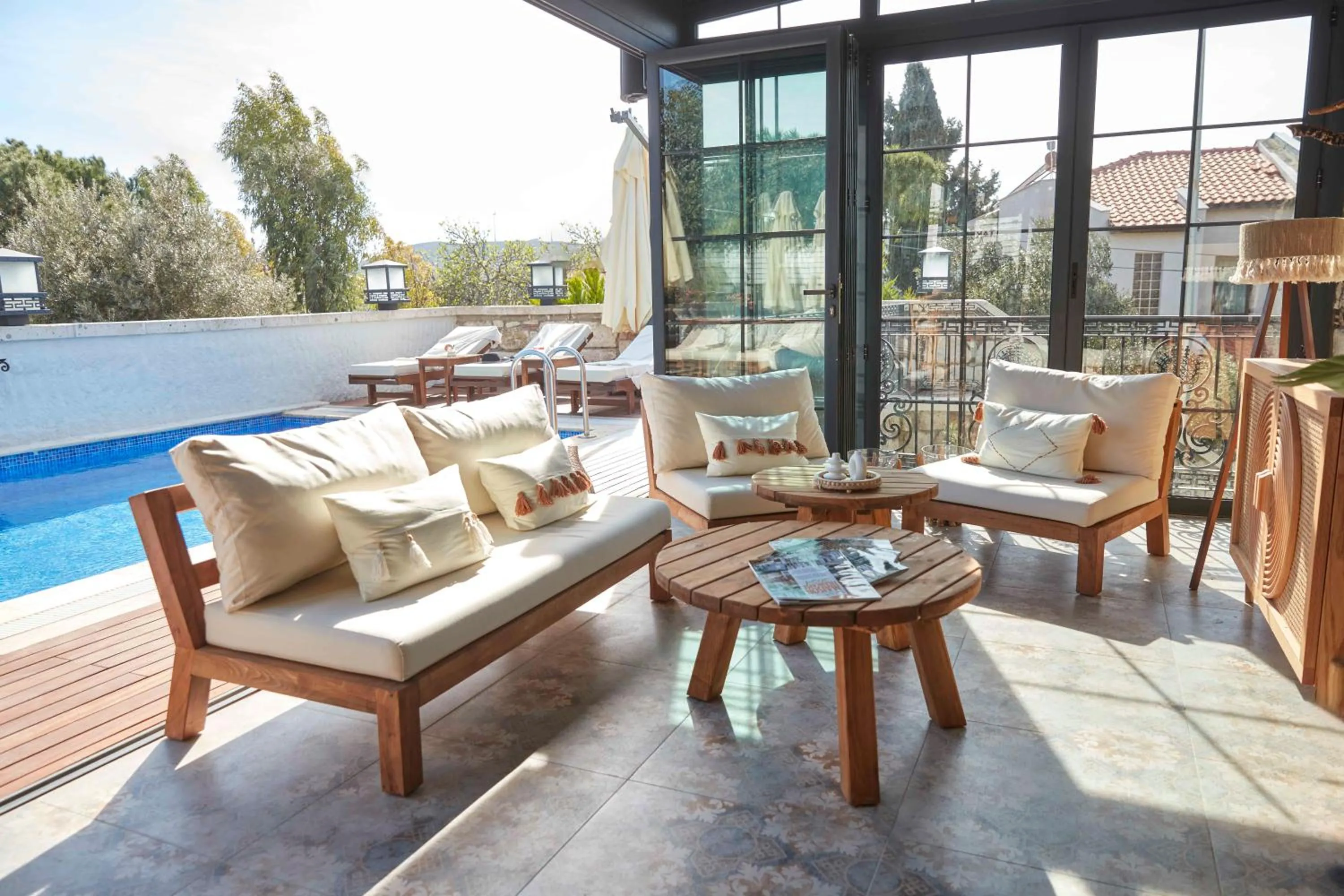 Day in AlaBora Hotel