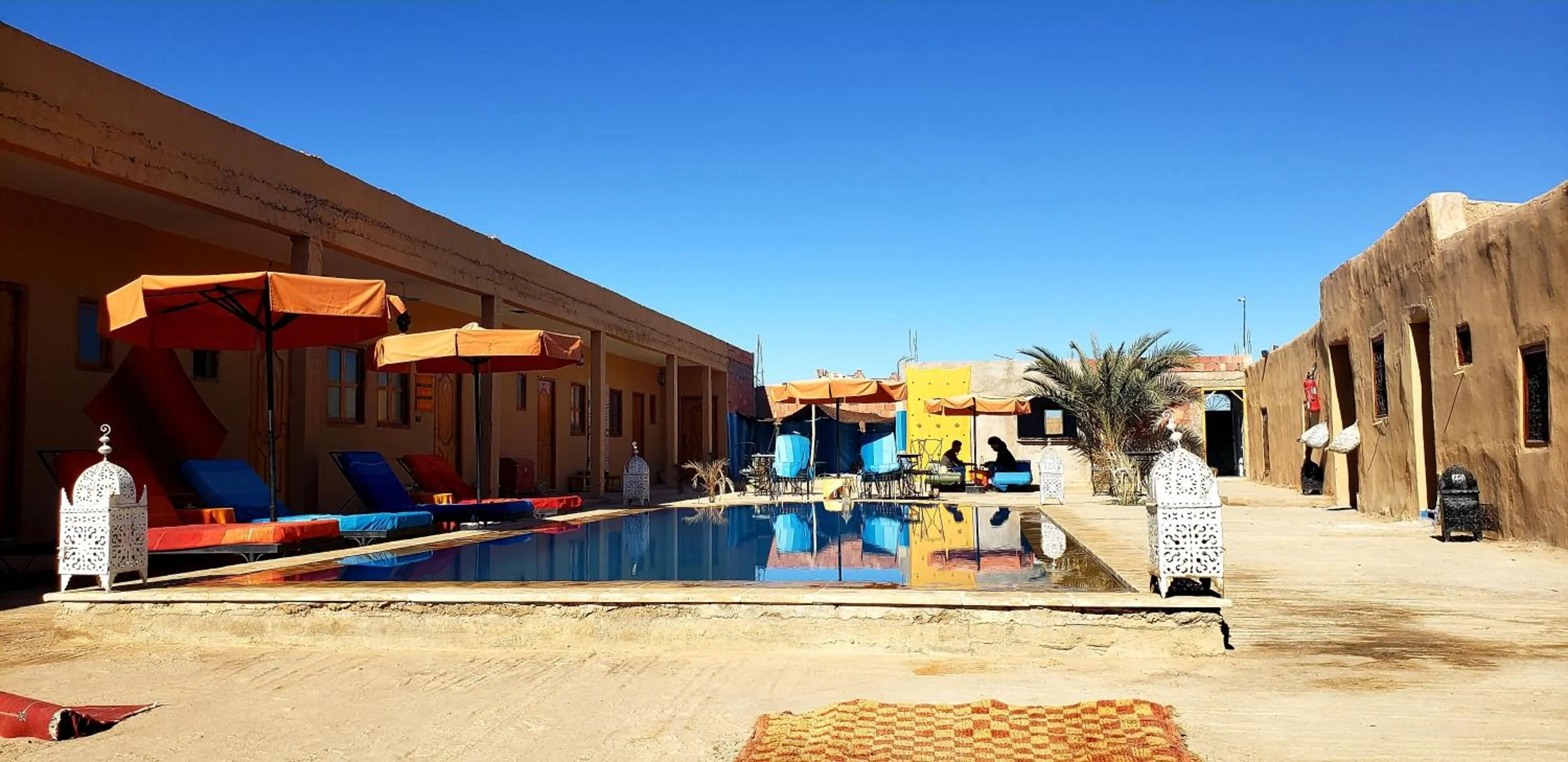 Swimming pool in Riad Hotel Les Flamants