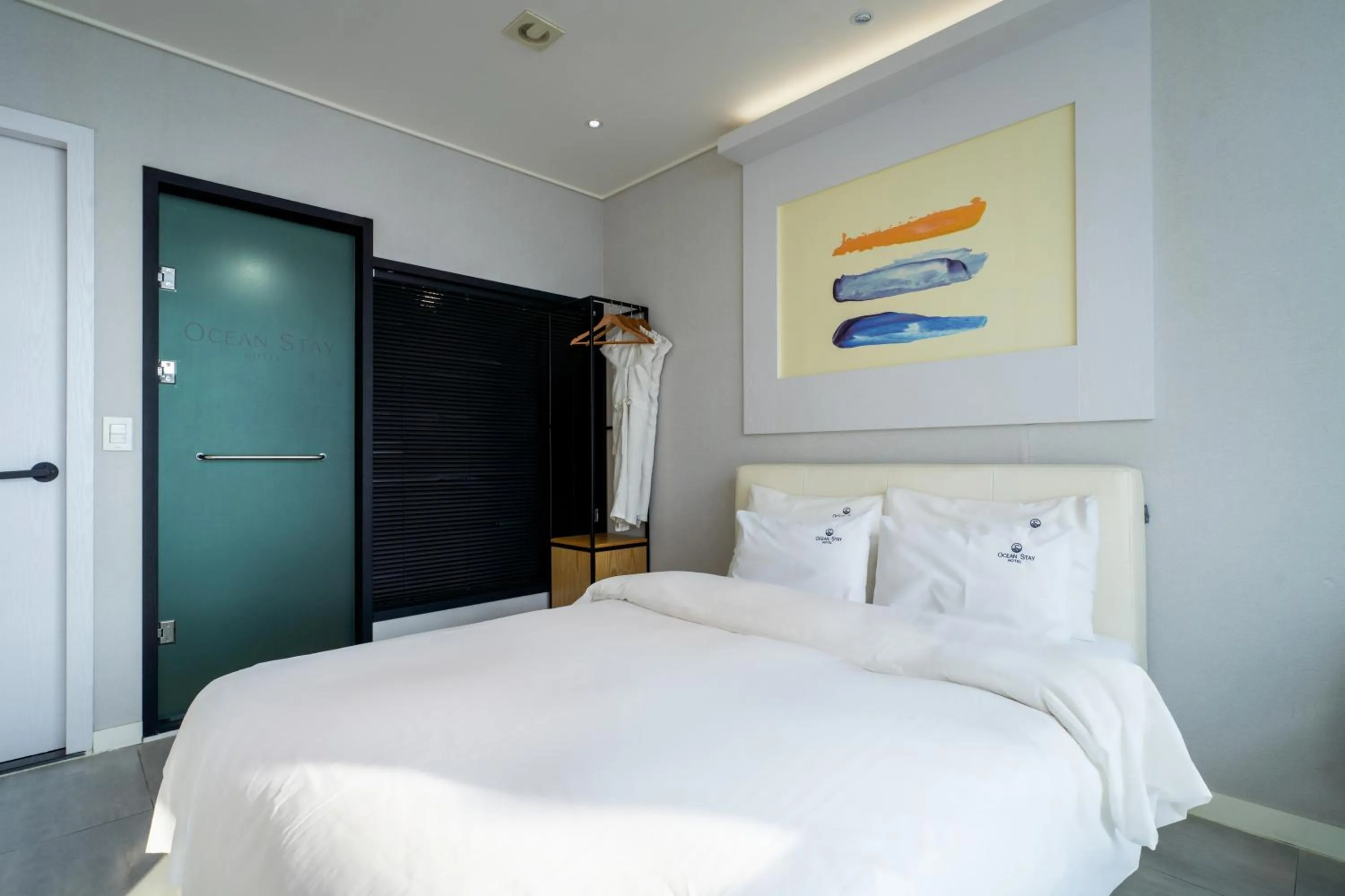 Bed in 오션스테이 호텔