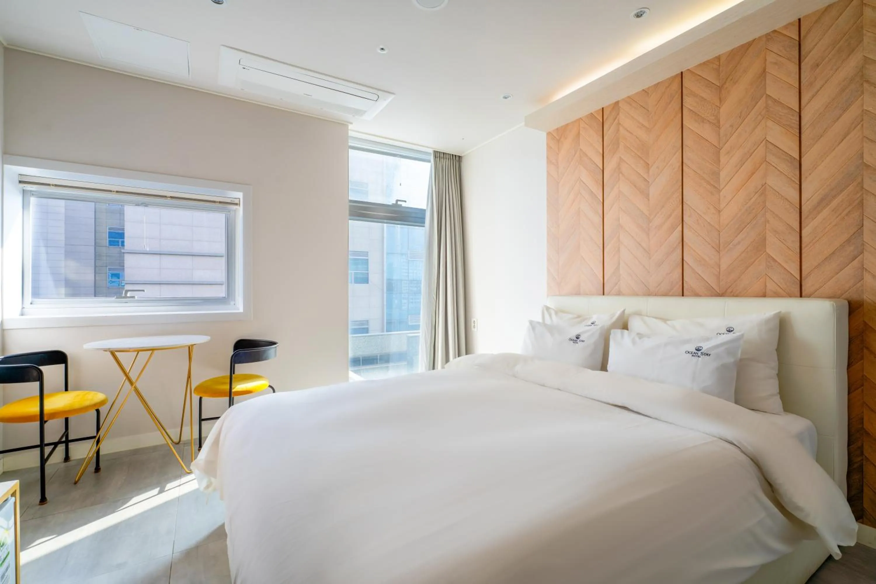 Bed in Oceanstay Hotel