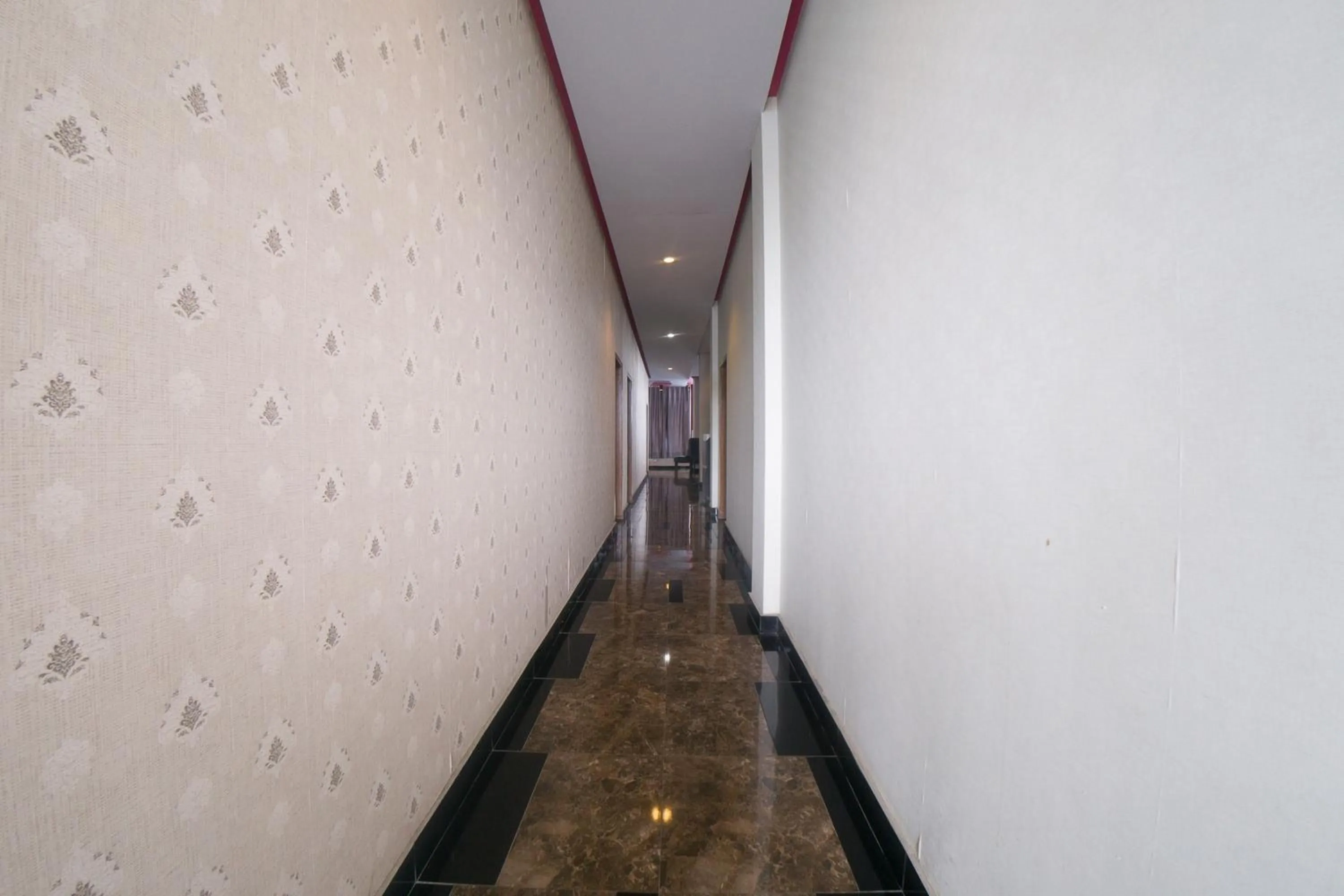 Balcony/Terrace in RedDoorz near TVRI Gorontalo