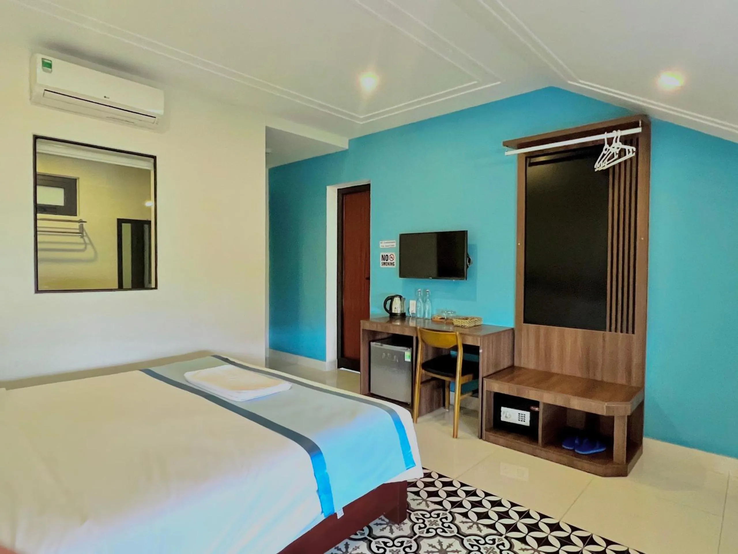 Bedroom, Bed in Grand Holiday Hoian Villa