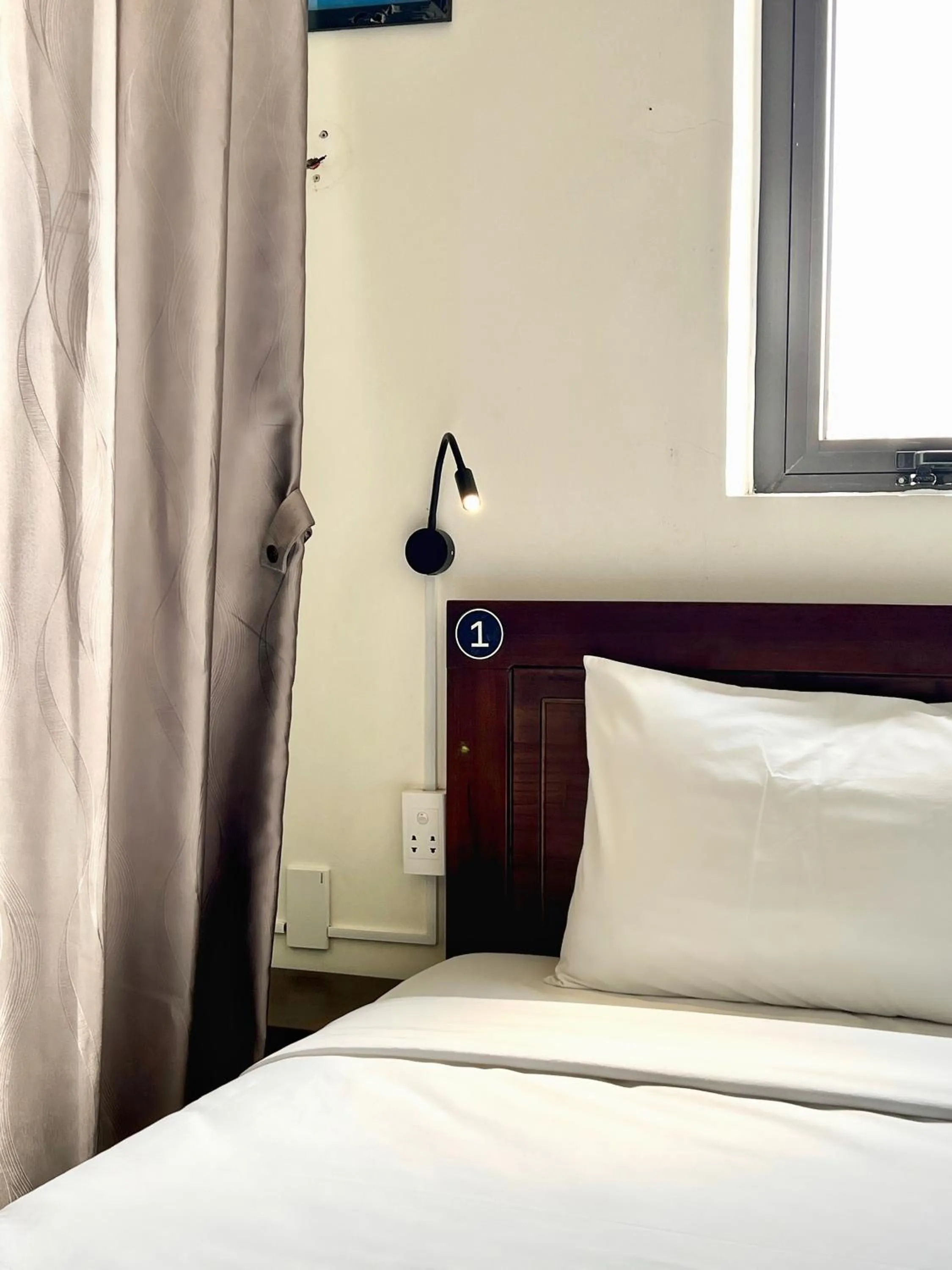 Bed in Grand Holiday Hoian Villa