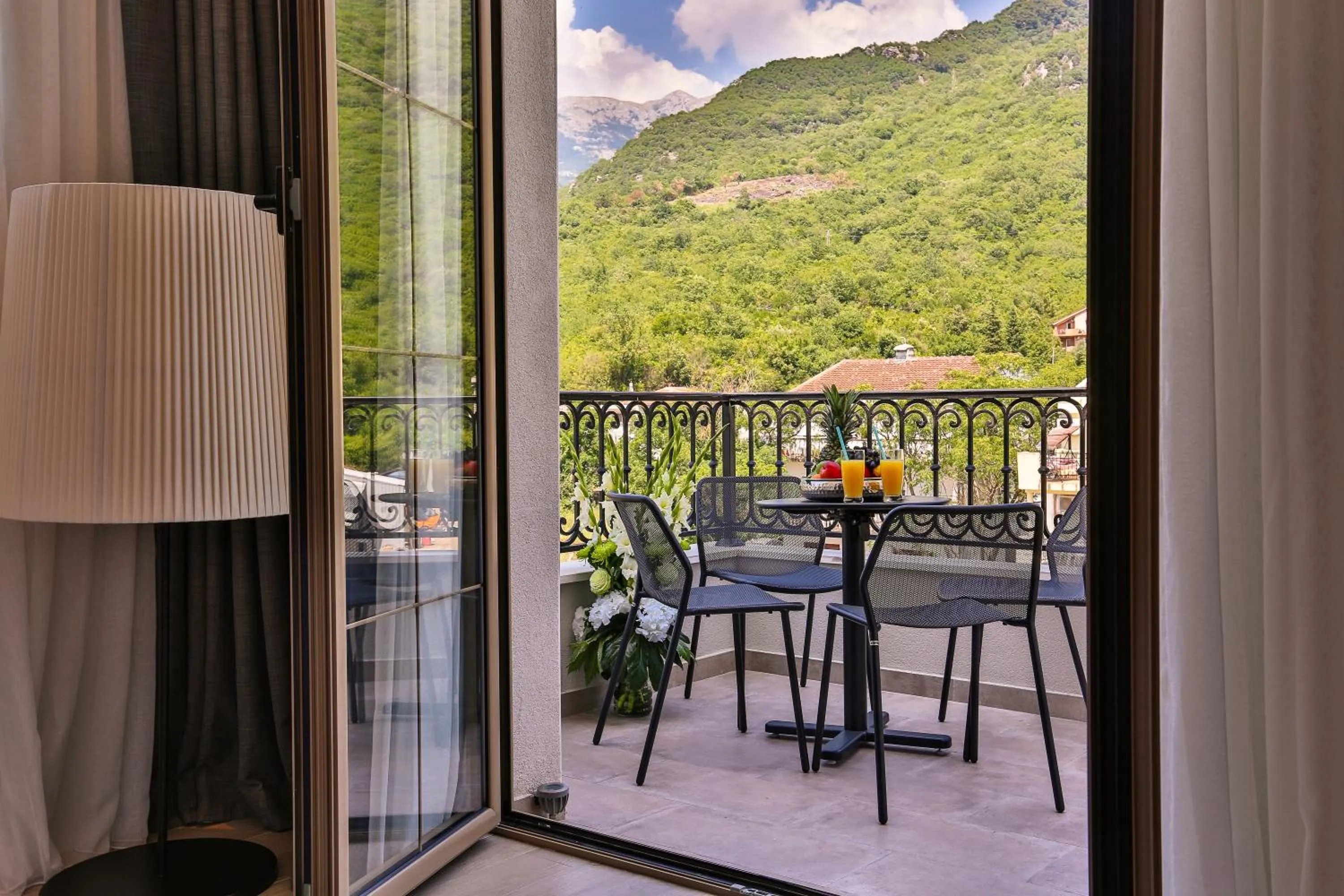 Balcony/Terrace in Avanti Hotel & Spa