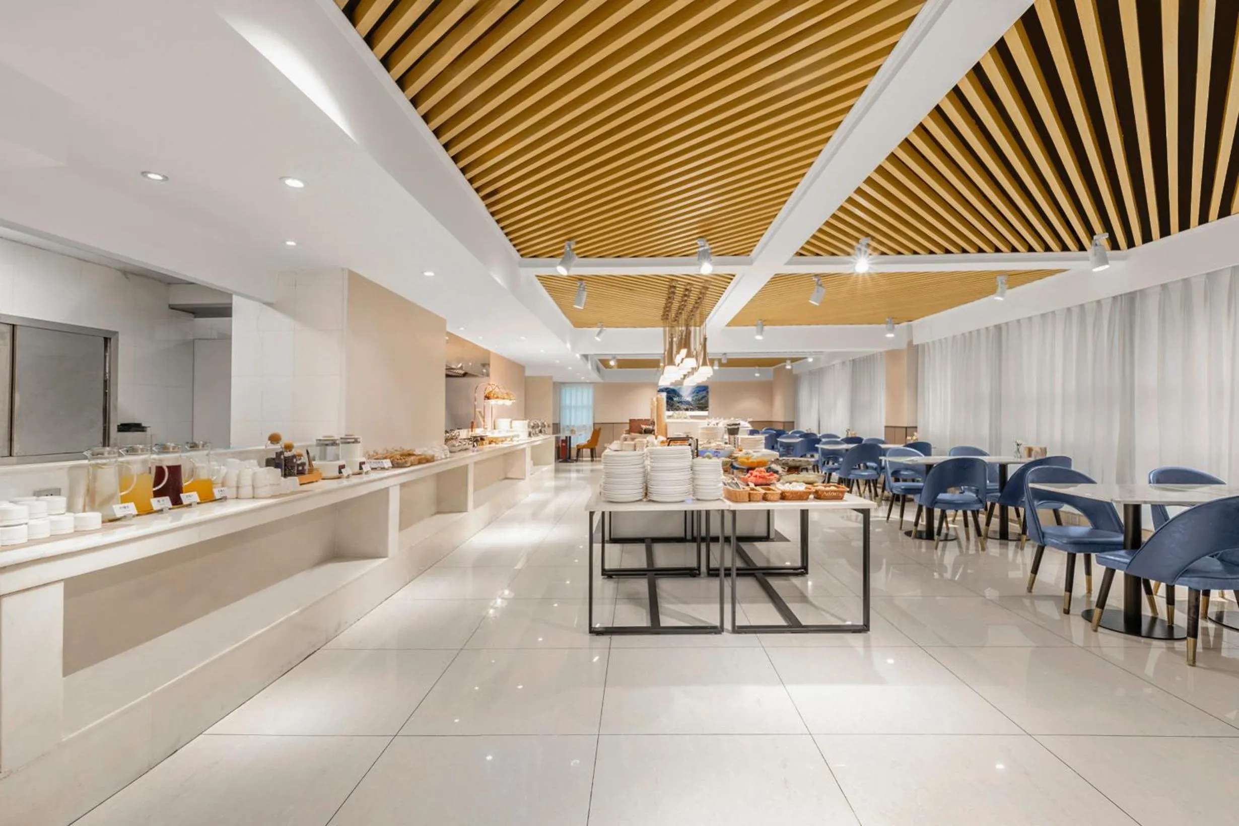 Restaurant/places to eat in Atour Hotel Chengdu New Convention and Exhibition Center Branch