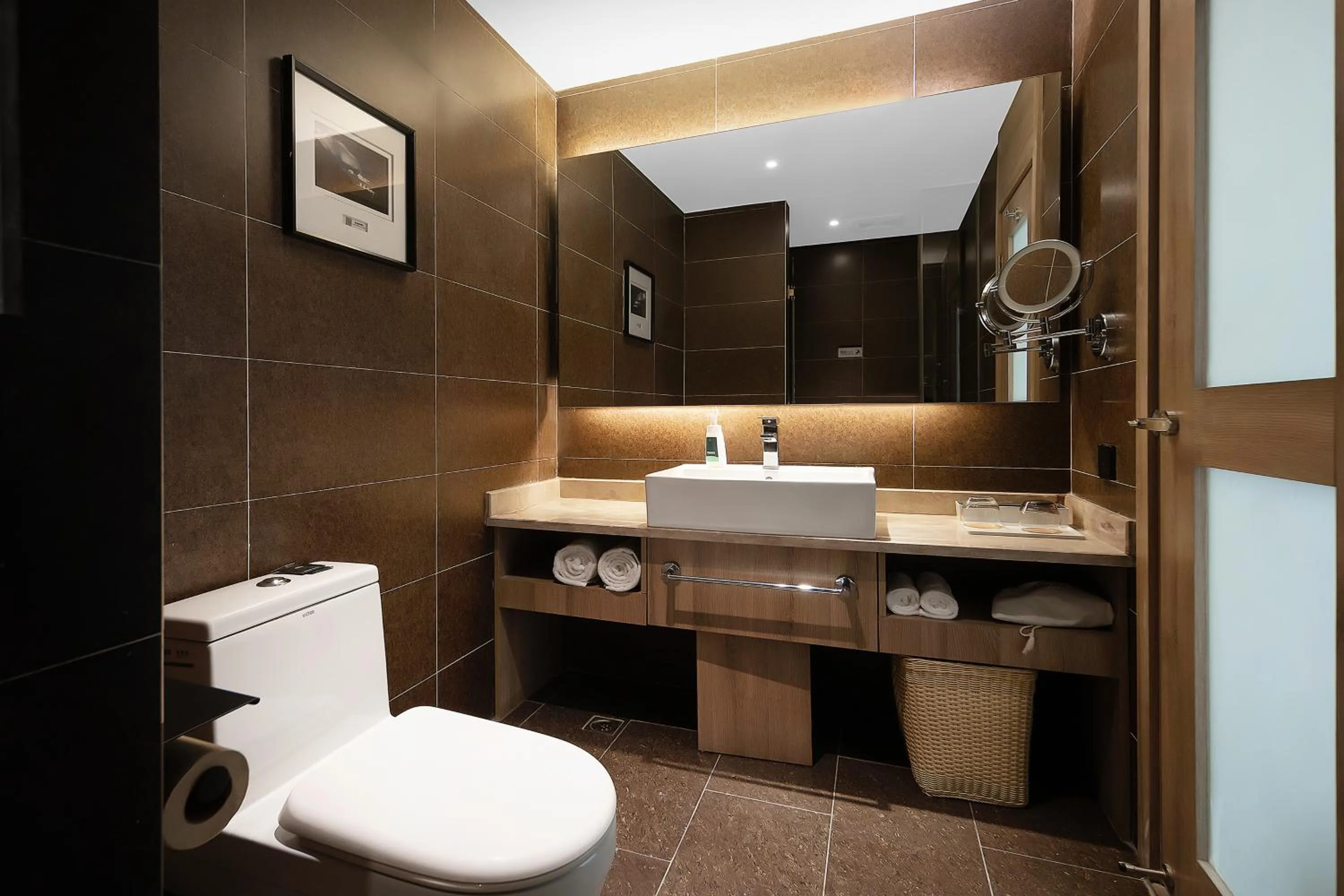 Shower in Atour Hotel Chengdu New Convention and Exhibition Center Branch