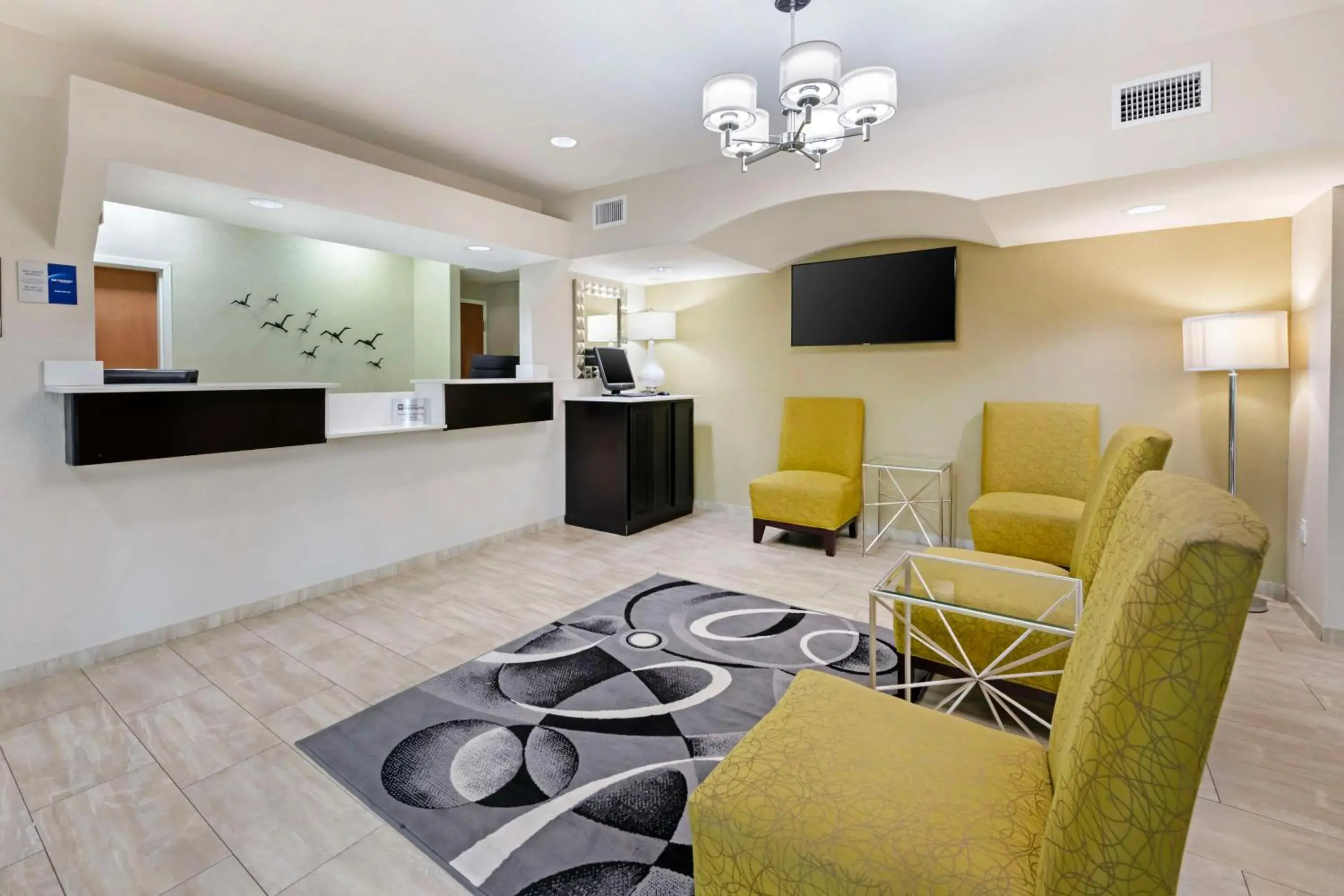 Lobby or reception in Best Western Edgewater Inn Lobby or reception in Best Western Edgewater Inn