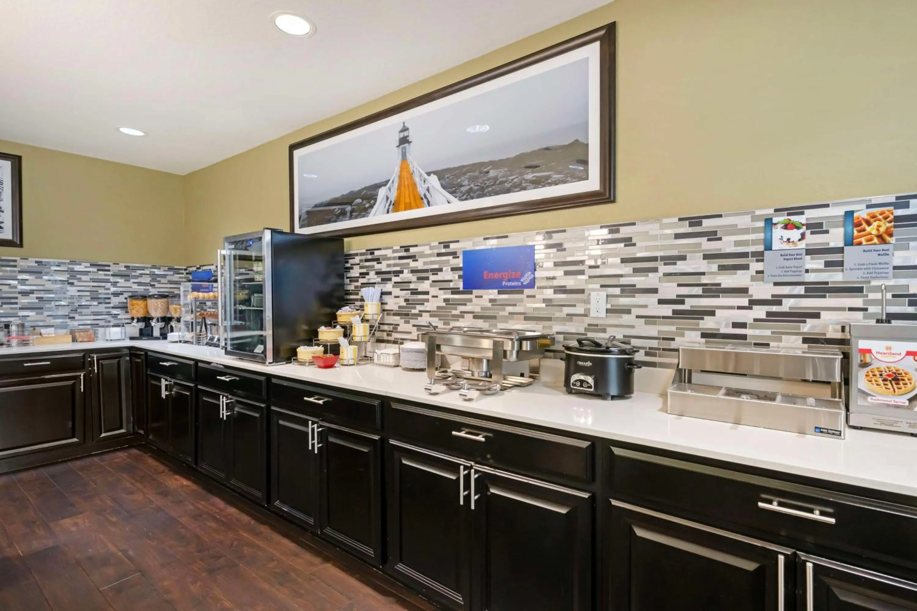 Breakfast in Best Western Edgewater Inn