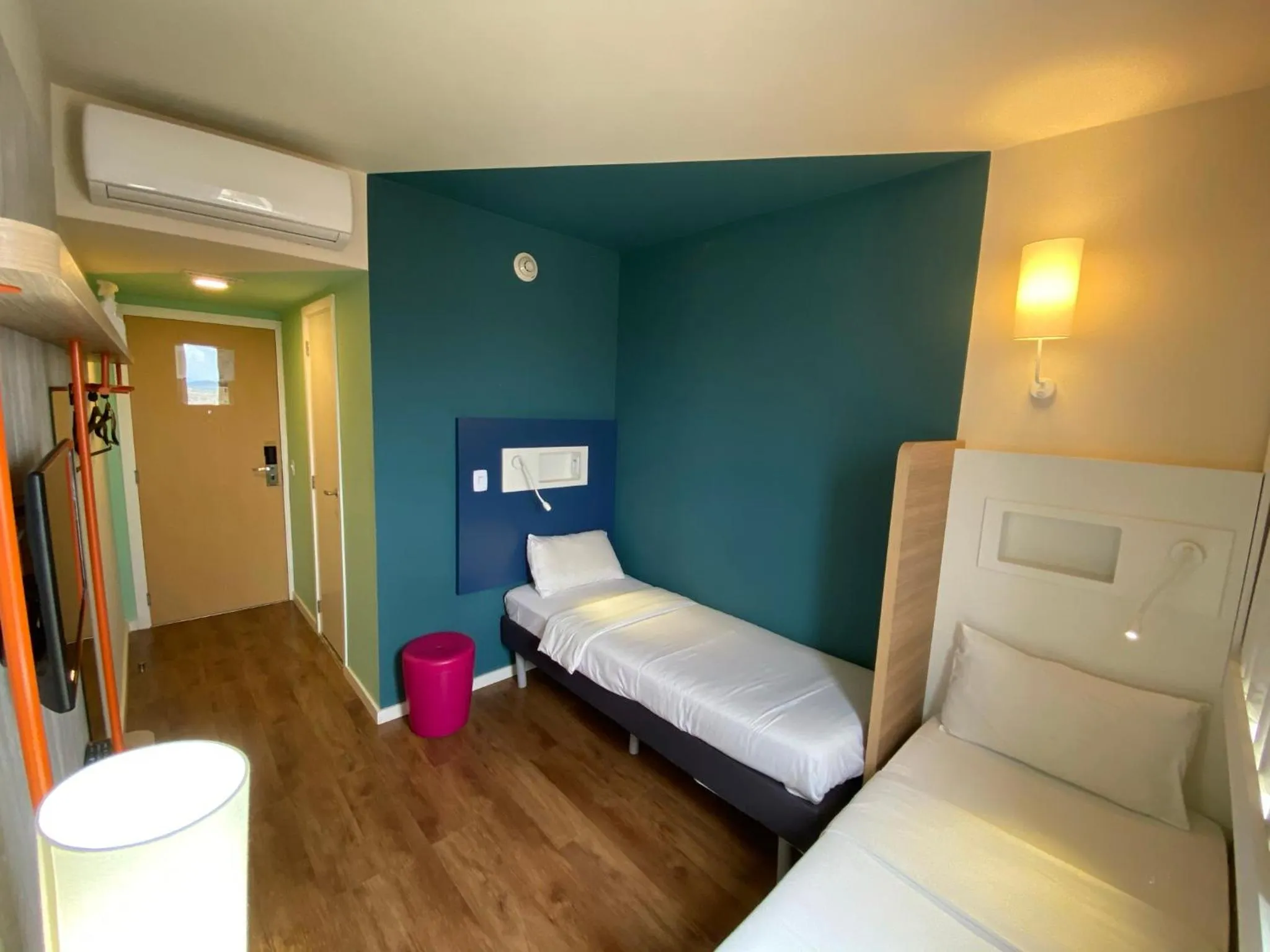 Bedroom, Bed in ibis budget Itaperuna