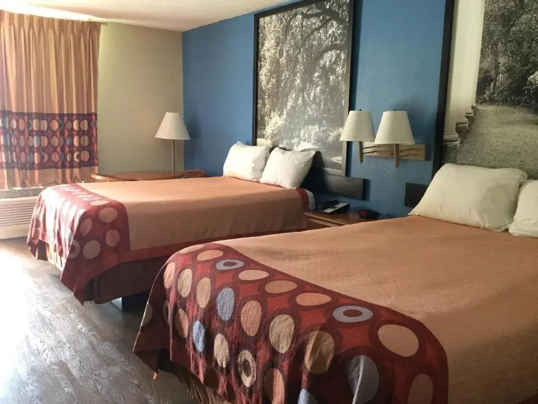 Double Room with Two Double Beds - Smoking in Super 8 by Wyndham Walterboro Double Room with Two Double Beds - Smoking in Super 8 by Wyndham Walterboro
