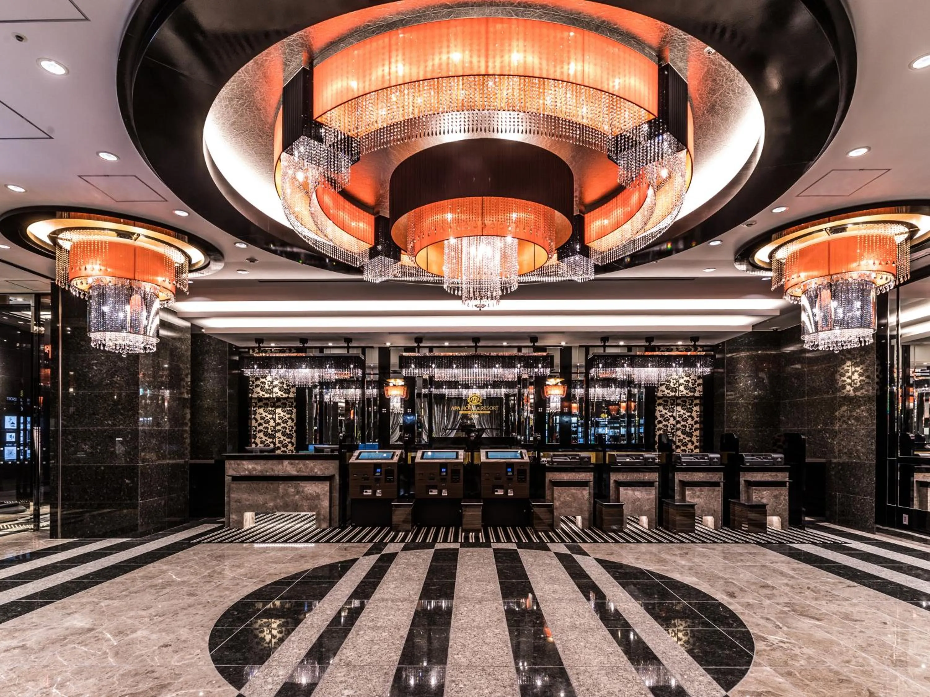 Lobby or reception in APA Hotel & Resort Midosuji Hommachi Ekimae Tower