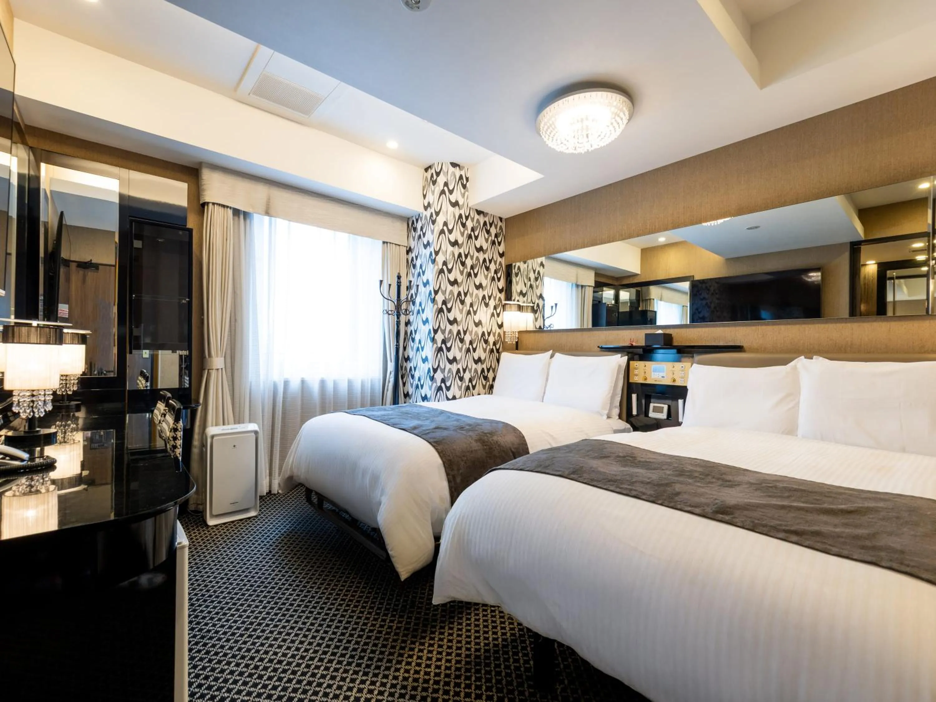 furniture, Bed in APA Hotel & Resort Midosuji Hommachi Ekimae Tower