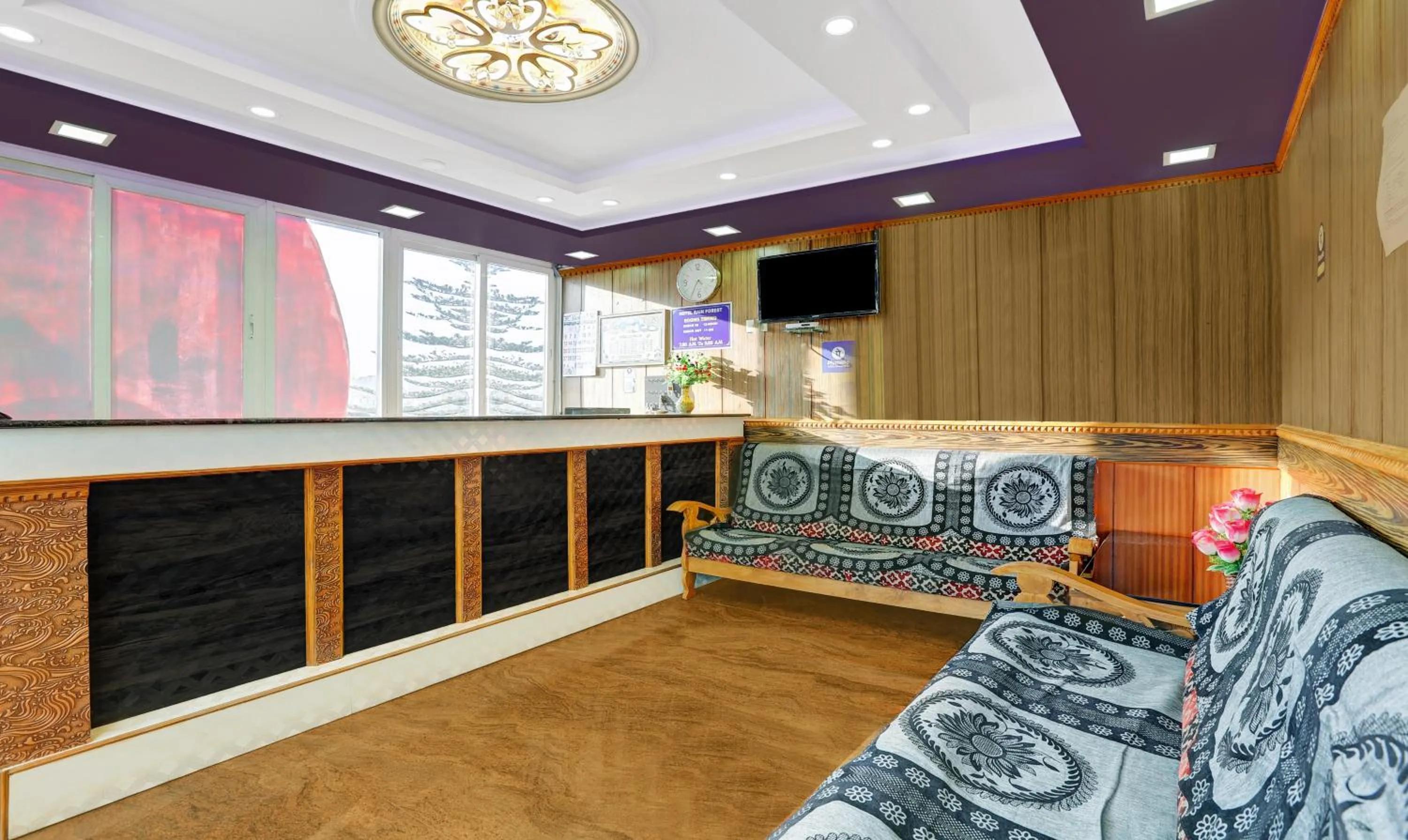 Lobby or reception in Itsy Hotels Rain Forest