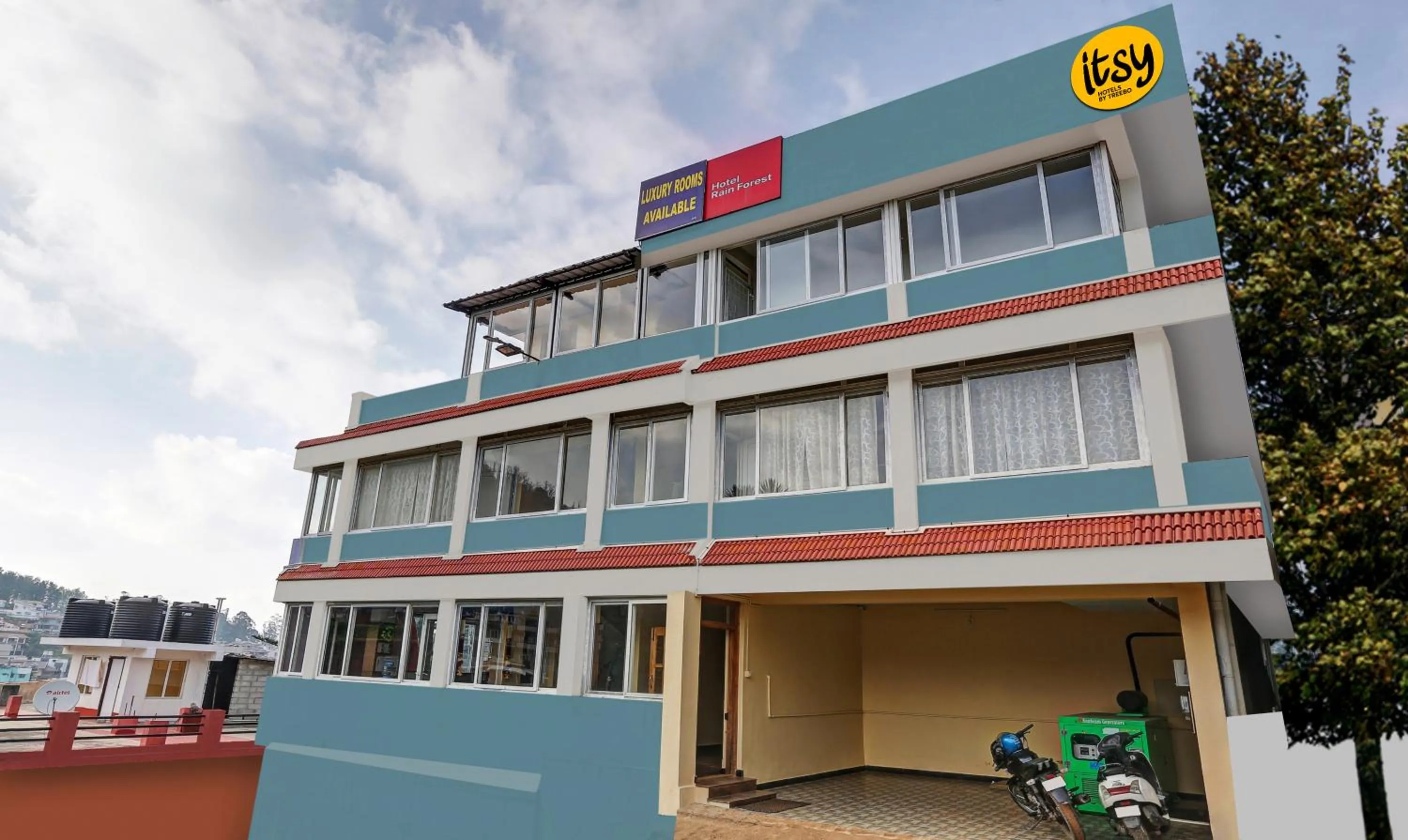 Facade/entrance in Itsy Hotels Rain Forest