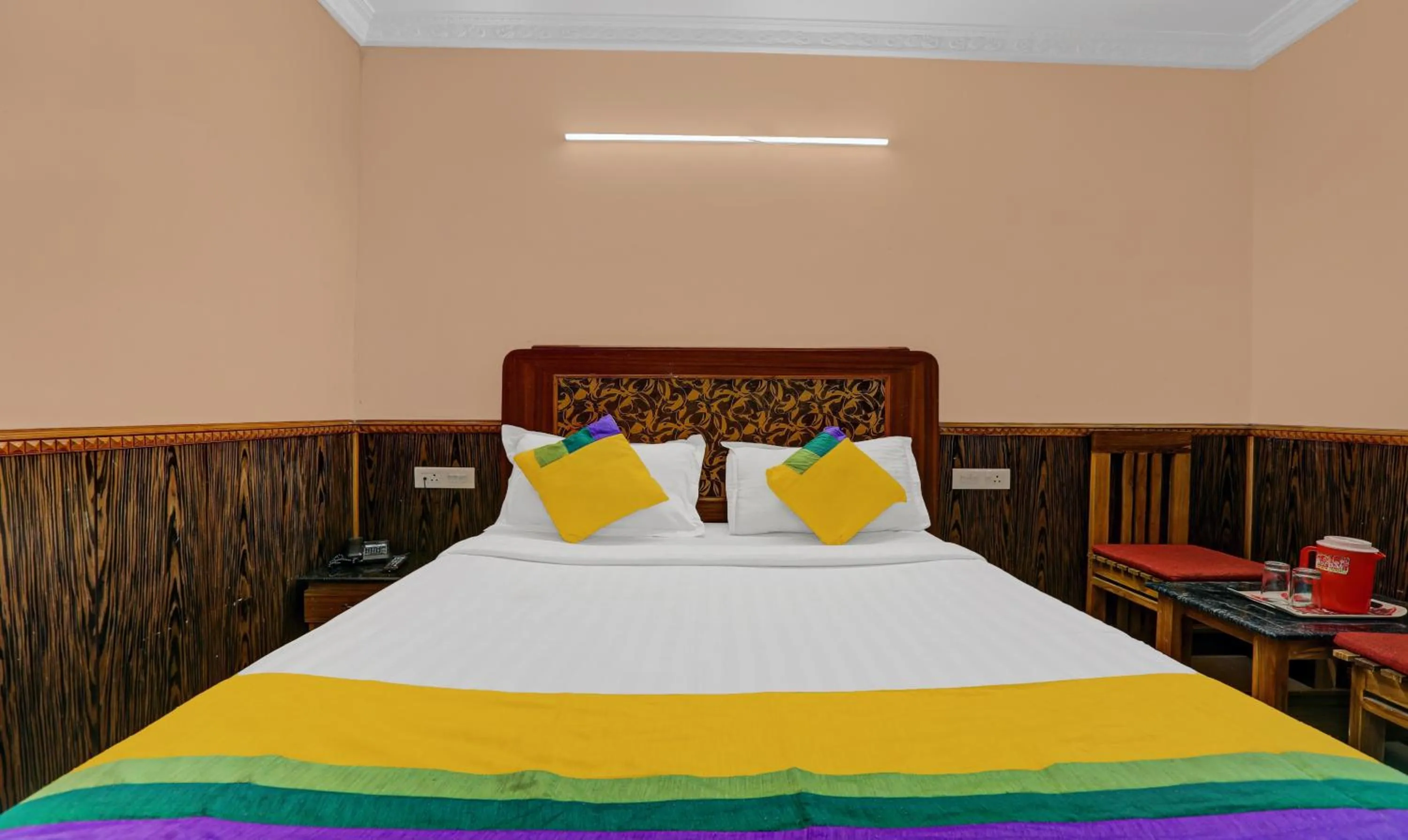 Bedroom, Bed in Itsy Hotels Rain Forest